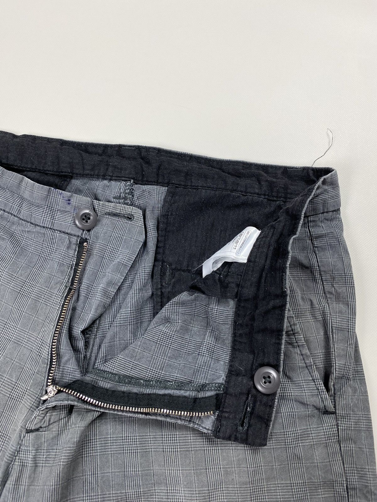 Other Carhartt vintage Primary Bermuda men’s Checked chino shorts Size US 36 / EU 52 - 9 Thumbnail