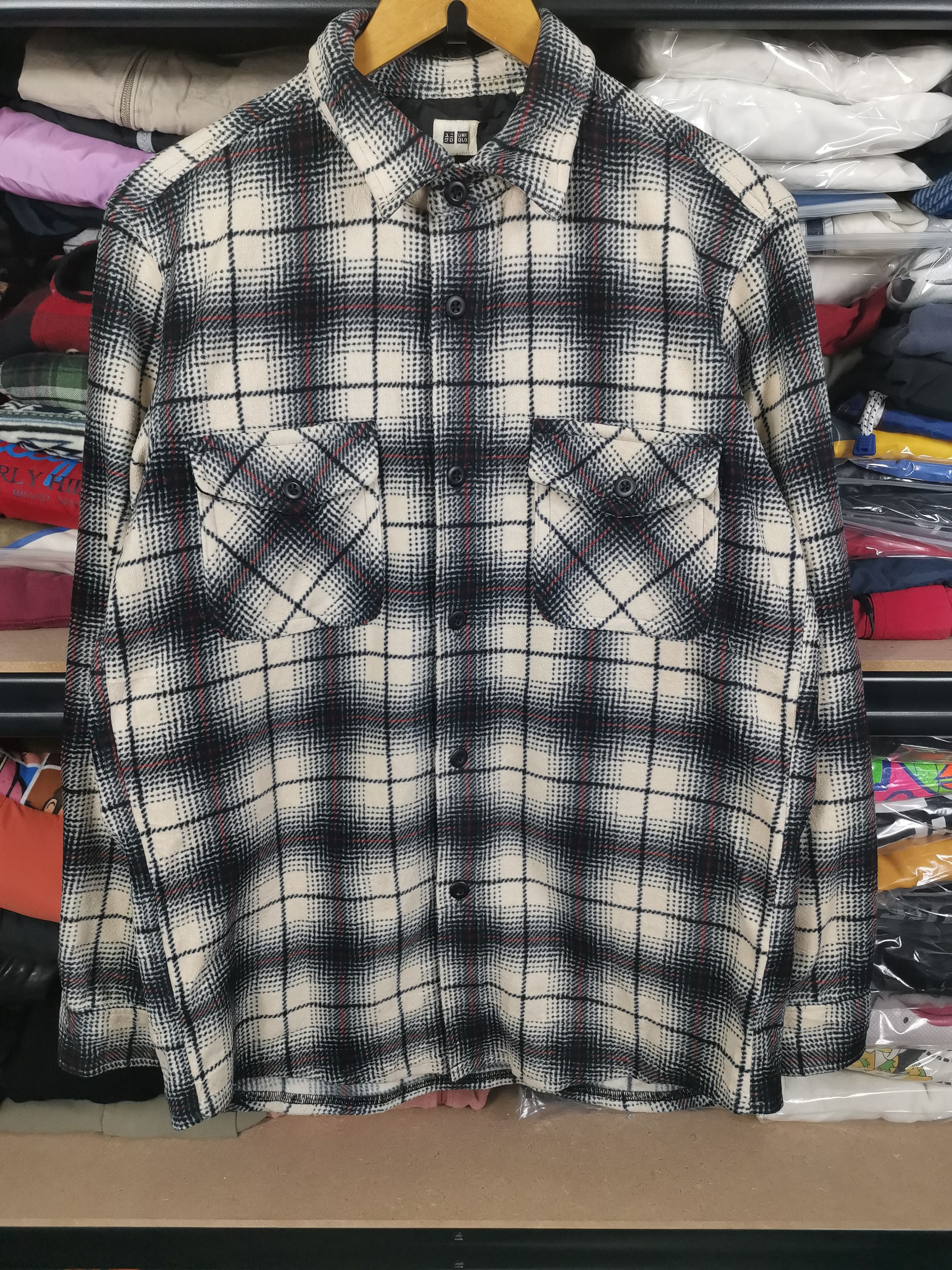 Japanese Brand Vintage Japanese Brand Uniqlo Plaid Flannel Shirt Size US L / EU 52-54 / 3 - 1 Thumbnail