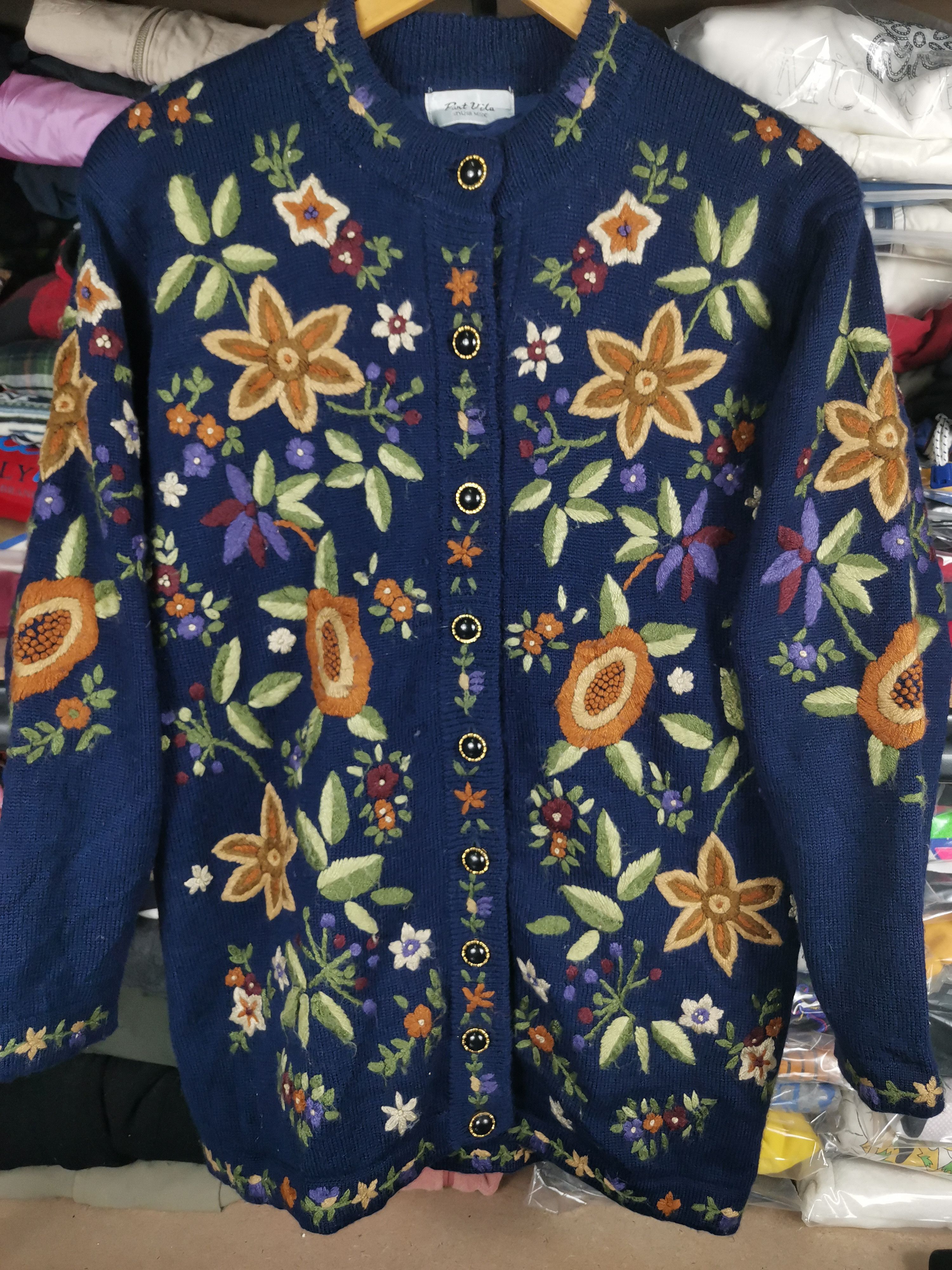Japanese Brand Vintage Japanese Brand Coloured Full Embroidered Jacket Size US M / EU 48-50 / 2 - 1 Thumbnail