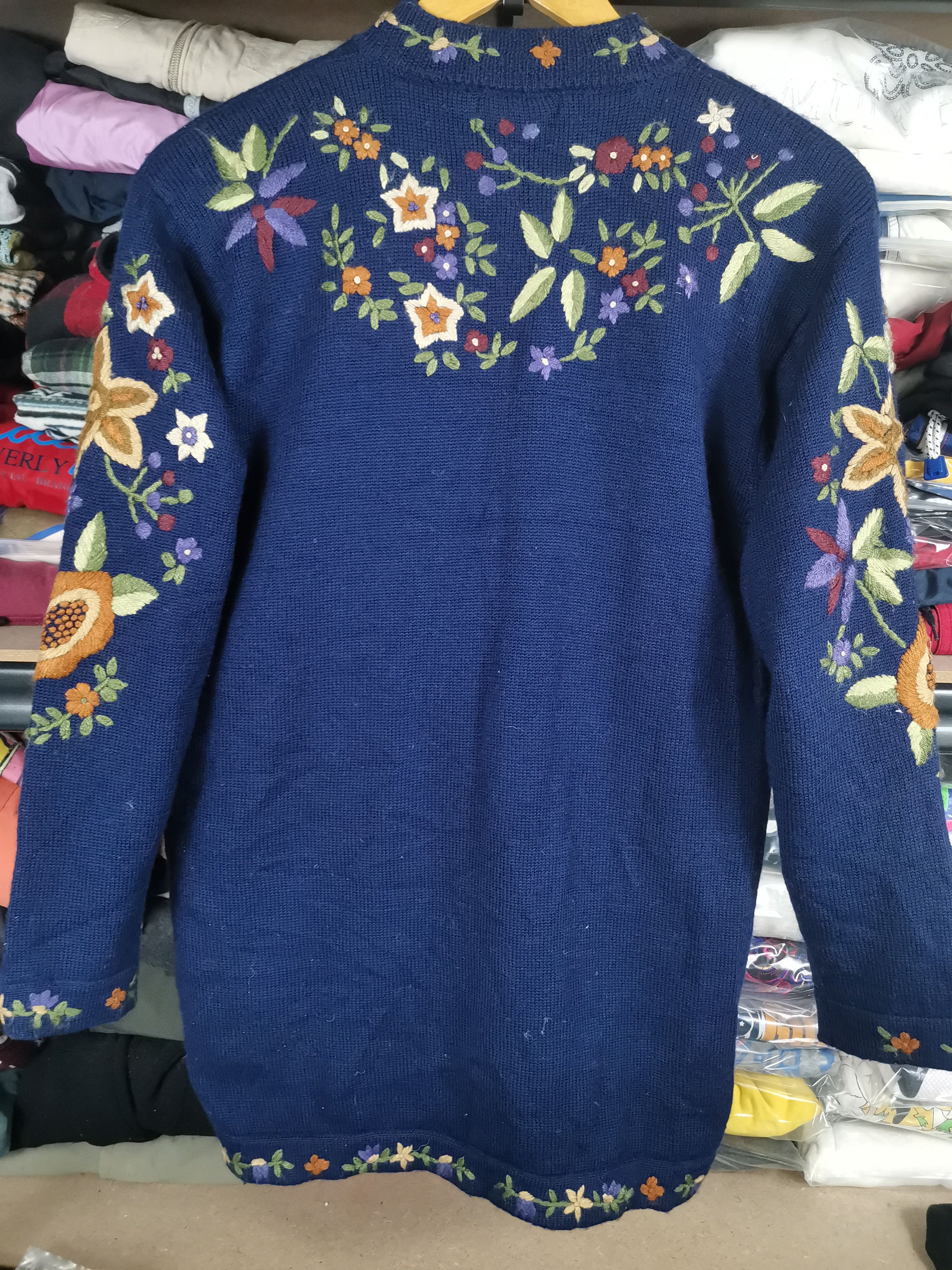 Japanese Brand Vintage Japanese Brand Coloured Full Embroidered Jacket Size US M / EU 48-50 / 2 - 3 Thumbnail