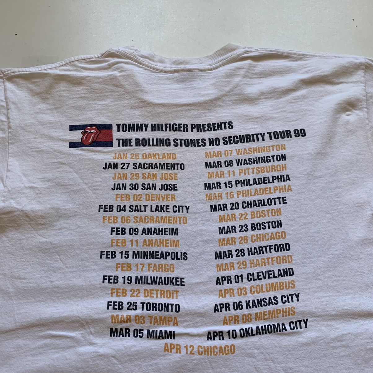 The Rolling Stones Vintage 90s The Rolling Stones x Tommy Hilfiger T Shirt Rare Size US L / EU 52-54 / 3 - 5 Thumbnail