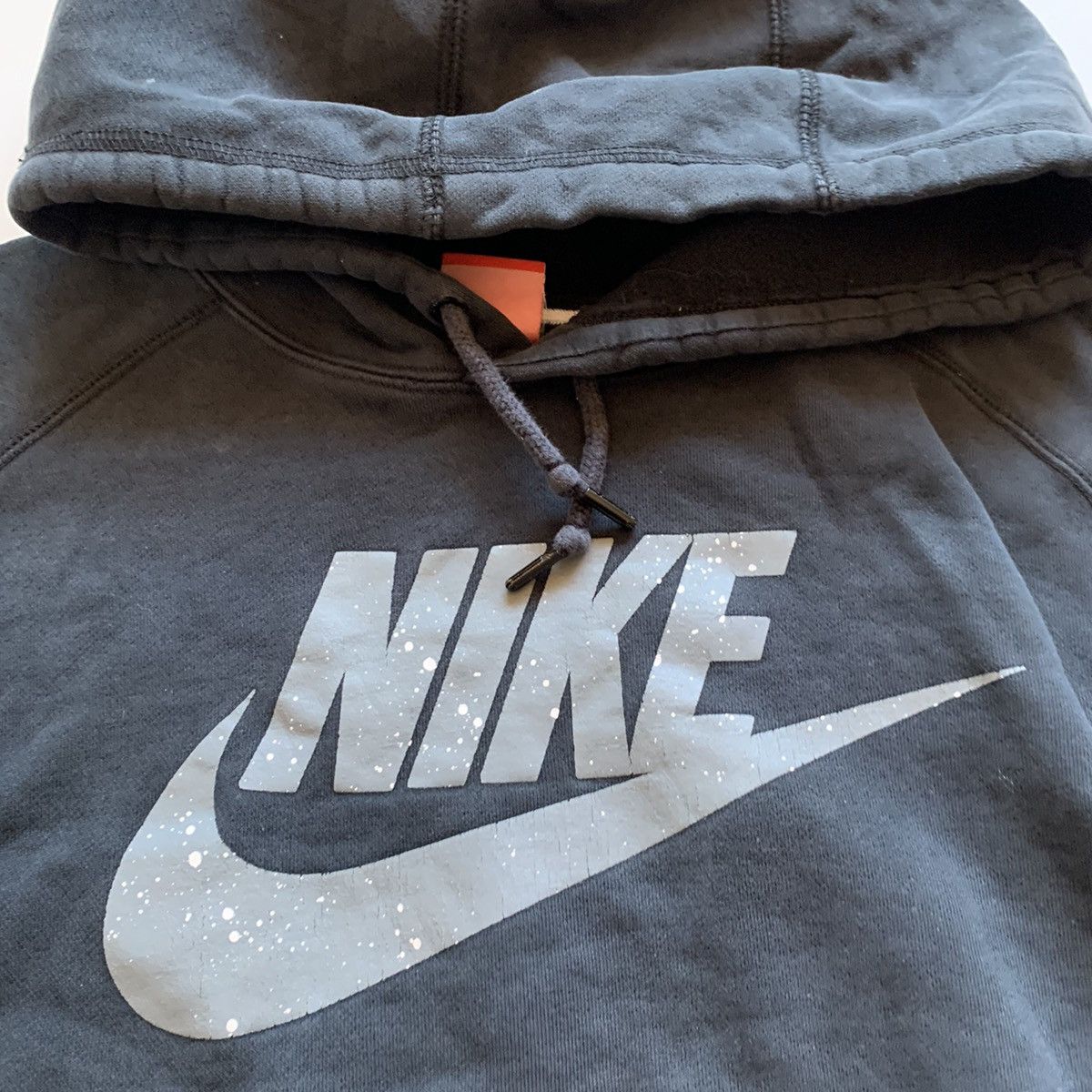 Nike Vintage 2000s Nike Swoosh Graphic Pullover Hoodie XXL Faded Size US XXL / EU 58 / 5 - 2 Thumbnail