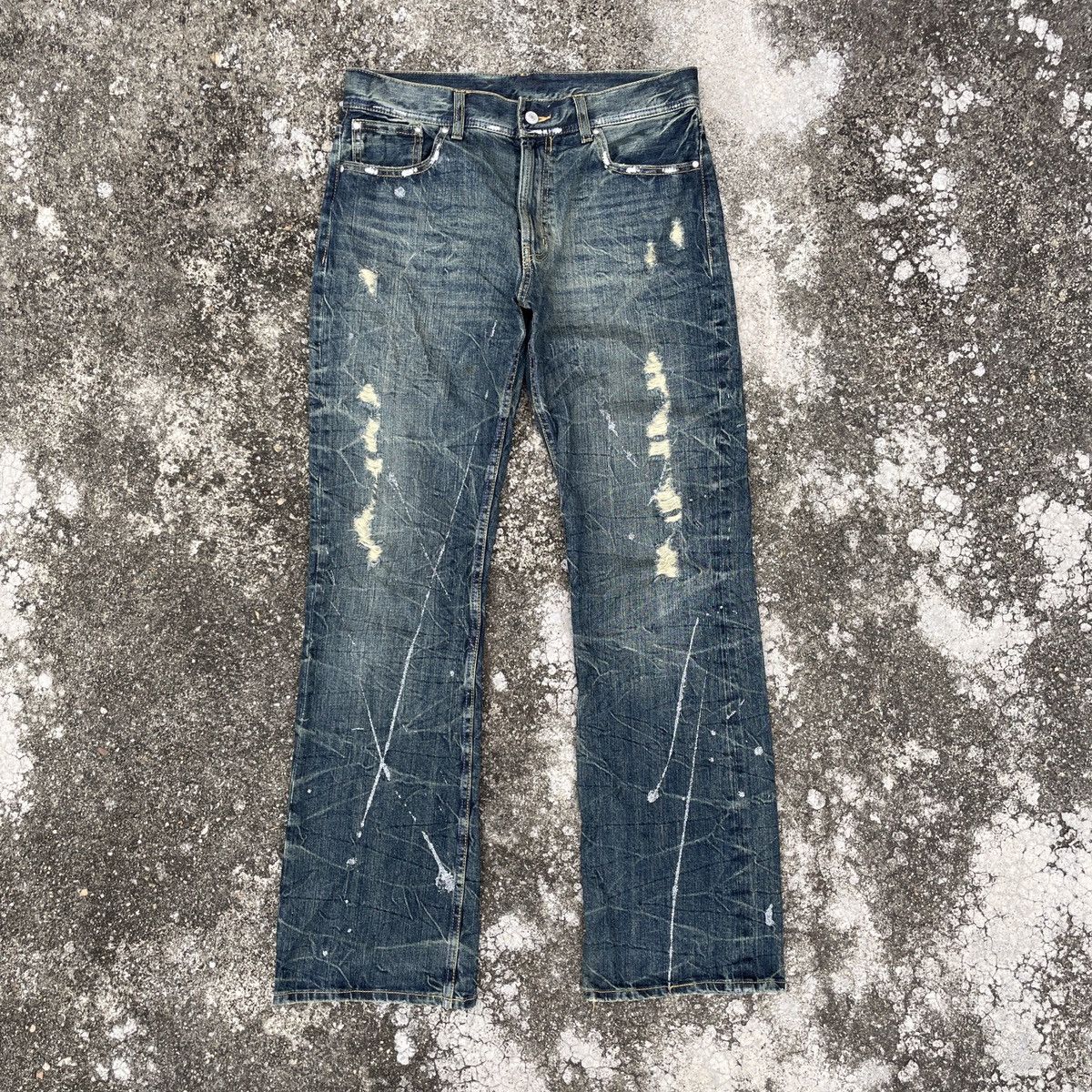Japanese Brand Vintage Unbranded Distressed Denim Jeans Size US 33 - 1 Thumbnail