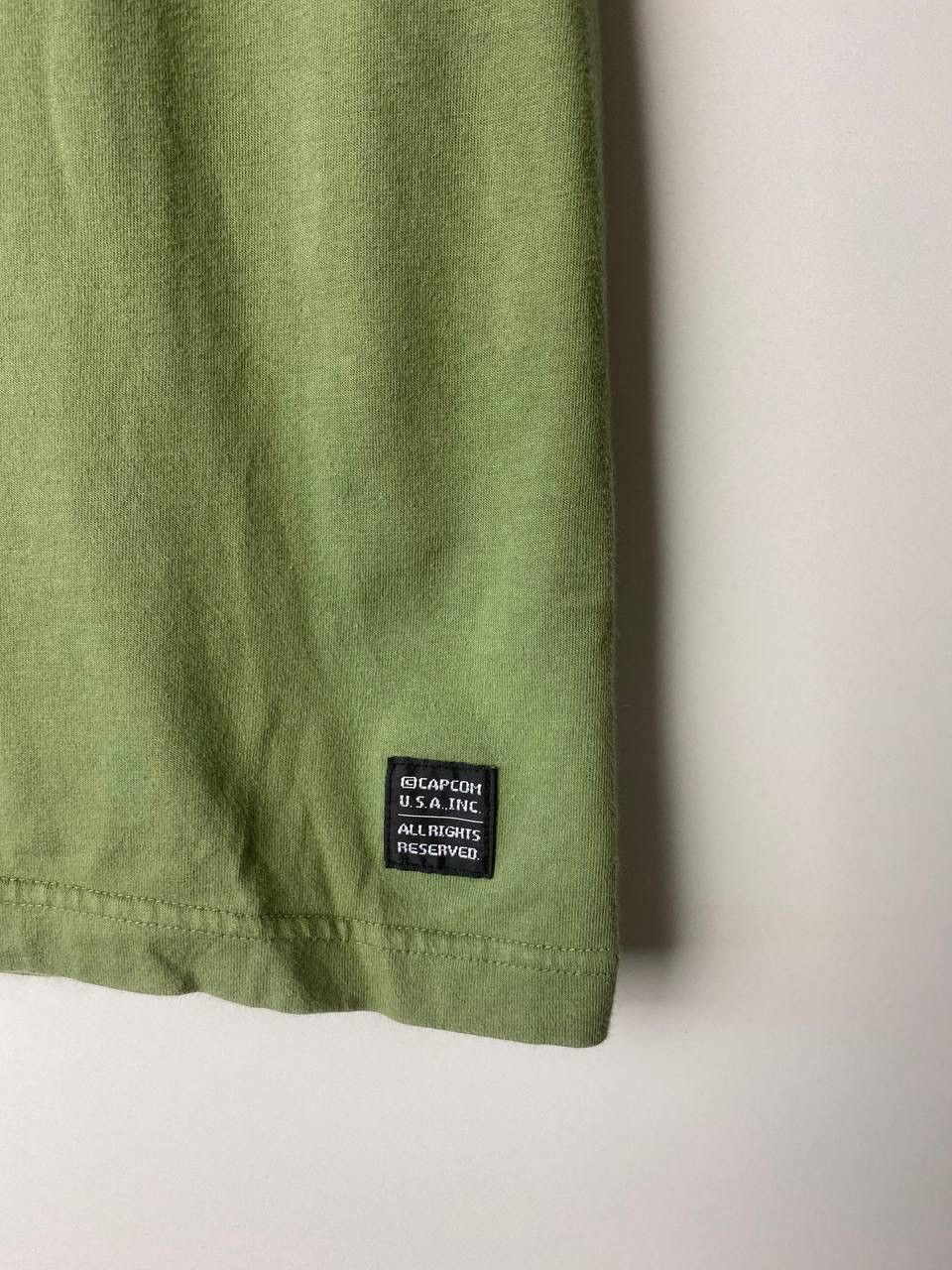 Vintage Uniqlo Capcom t-shirt size S Size US S / EU 44-46 / 1 - 5 Thumbnail