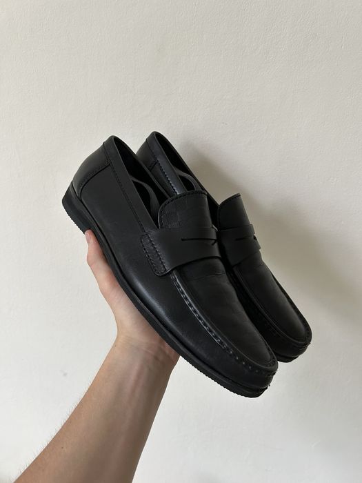 Louis Vuitton Men’s Black Formal Dress Shoes , US Size 8.5/ EU 41-42 :)