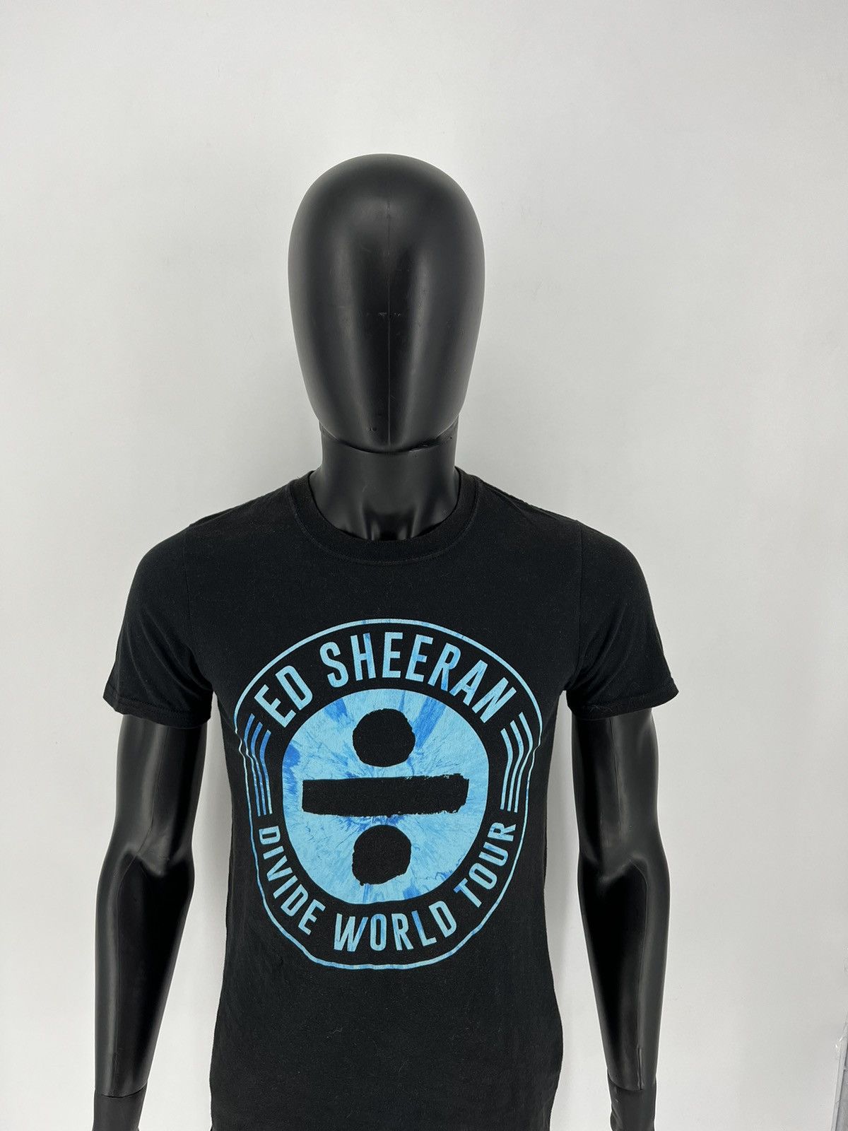 Band Tees × Vintage Vintage Y2K Ed Sheeran Divide World Tour T-Shirt Size US S / EU 44-46 / 1 - 5 Thumbnail