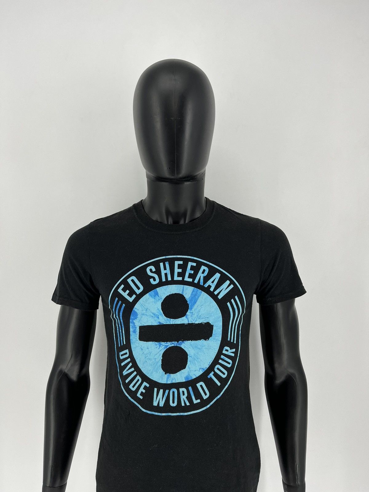 Band Tees × Vintage Vintage Y2K Ed Sheeran Divide World Tour T-Shirt Size US S / EU 44-46 / 1 - 1 Thumbnail