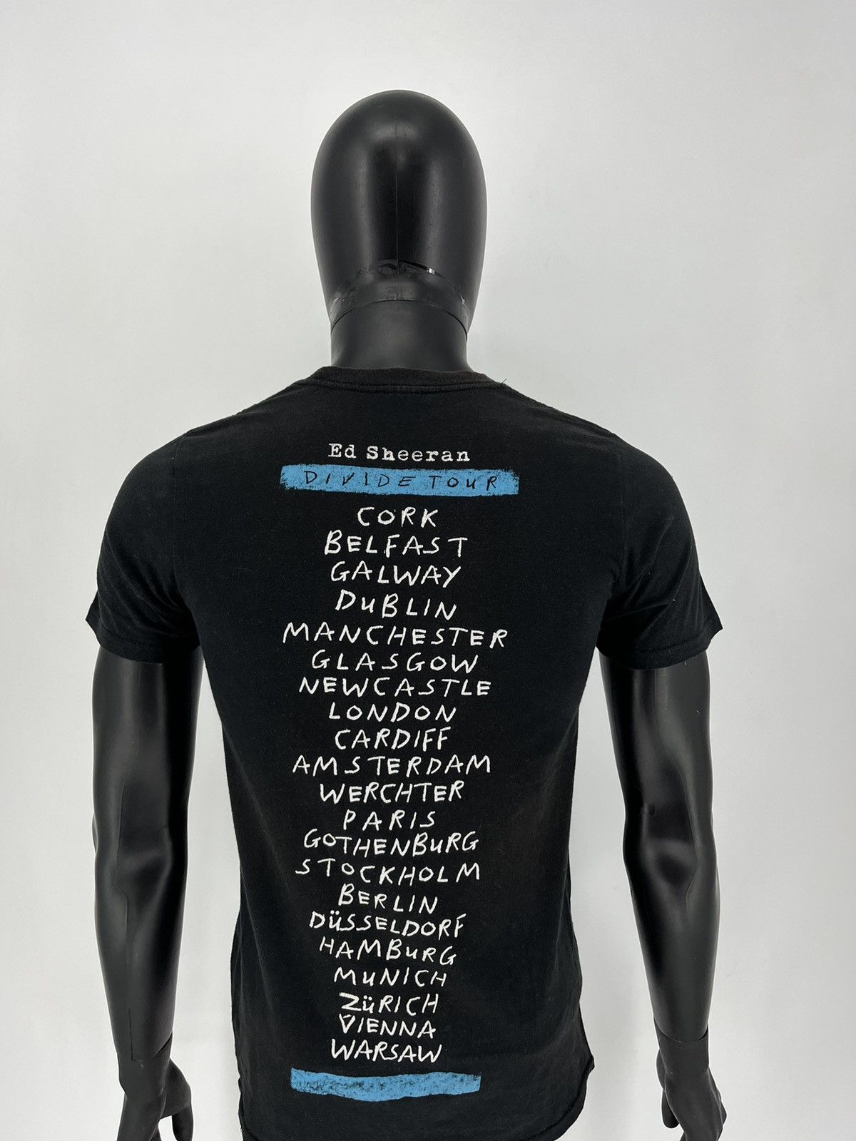 Band Tees × Vintage Vintage Y2K Ed Sheeran Divide World Tour T-Shirt Size US S / EU 44-46 / 1 - 8 Thumbnail