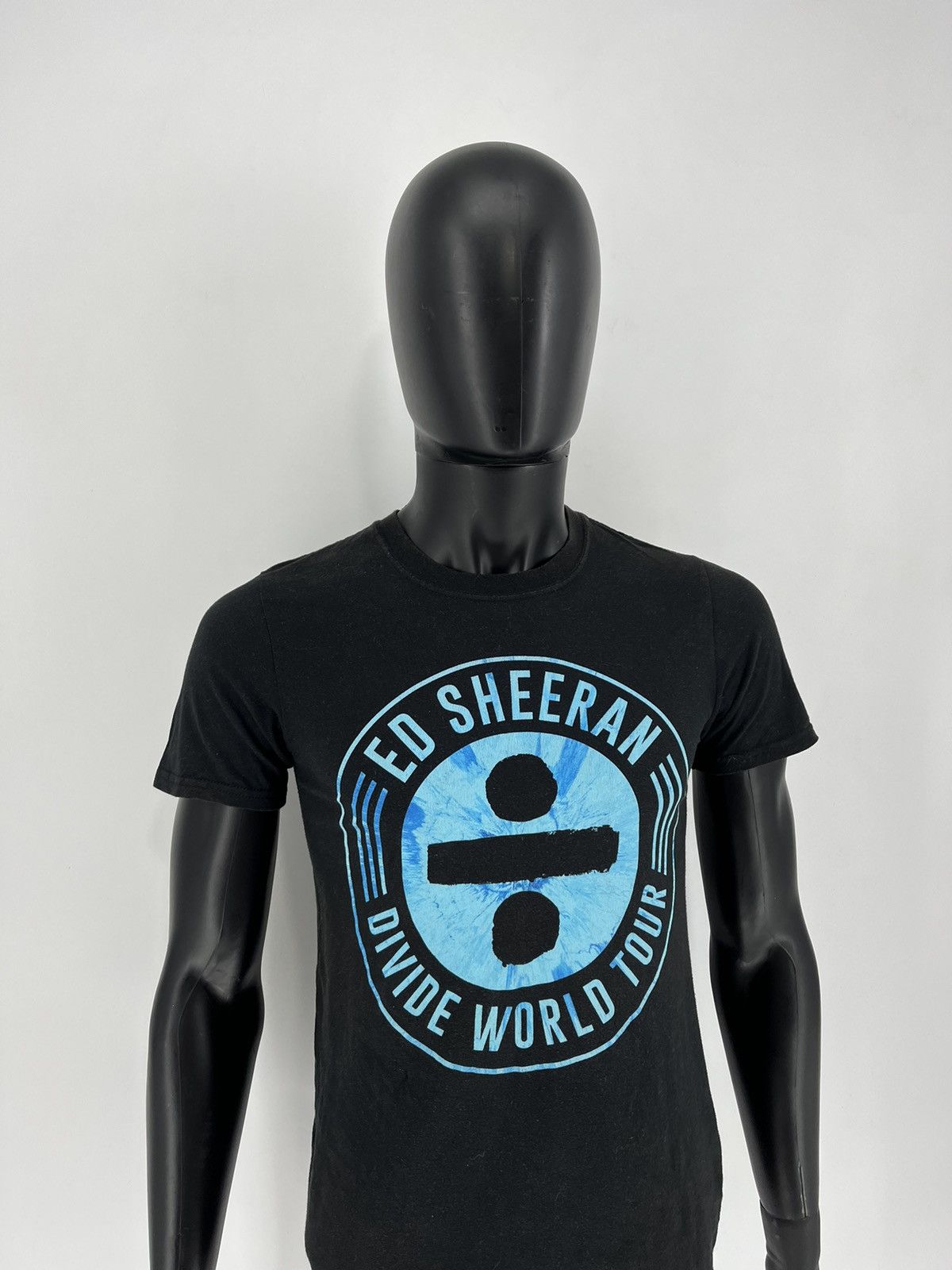 Band Tees × Vintage Vintage Y2K Ed Sheeran Divide World Tour T-Shirt Size US S / EU 44-46 / 1 - 3 Thumbnail
