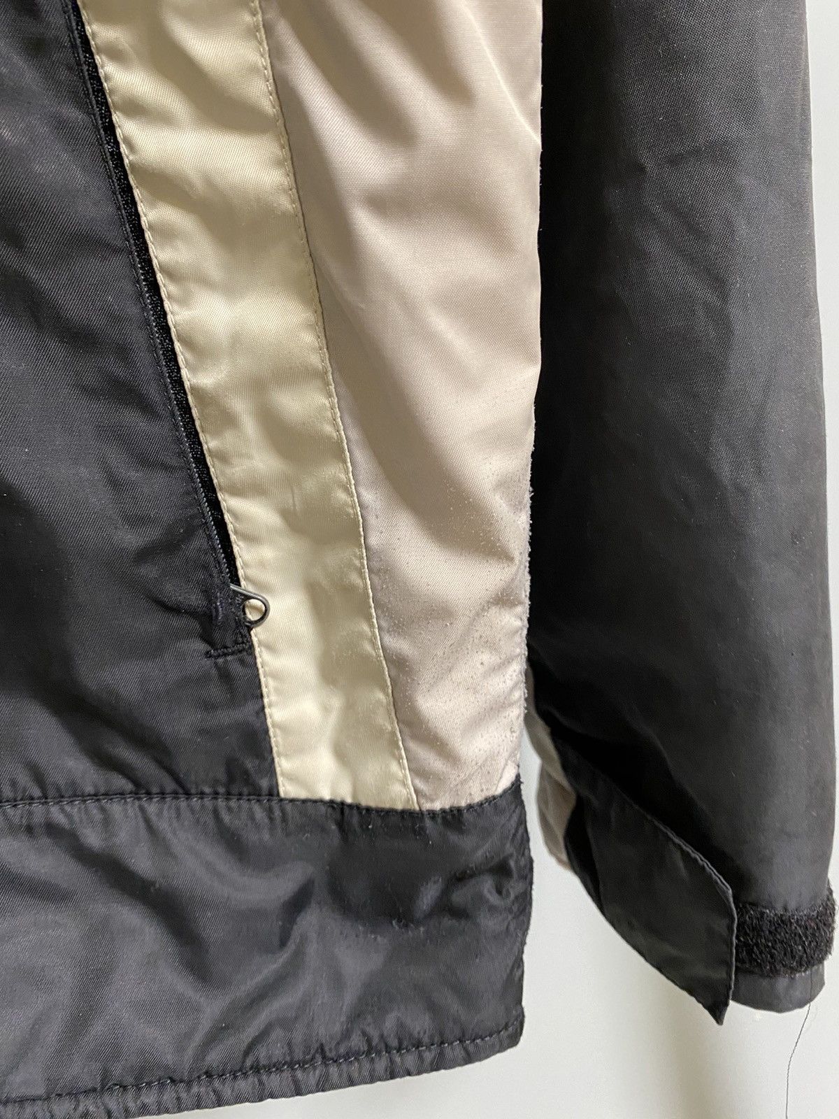 Nike × Vintage Vintage Nike Big Logo Jacket Size XS / US 0-2 / IT 36-38 - 8 Thumbnail
