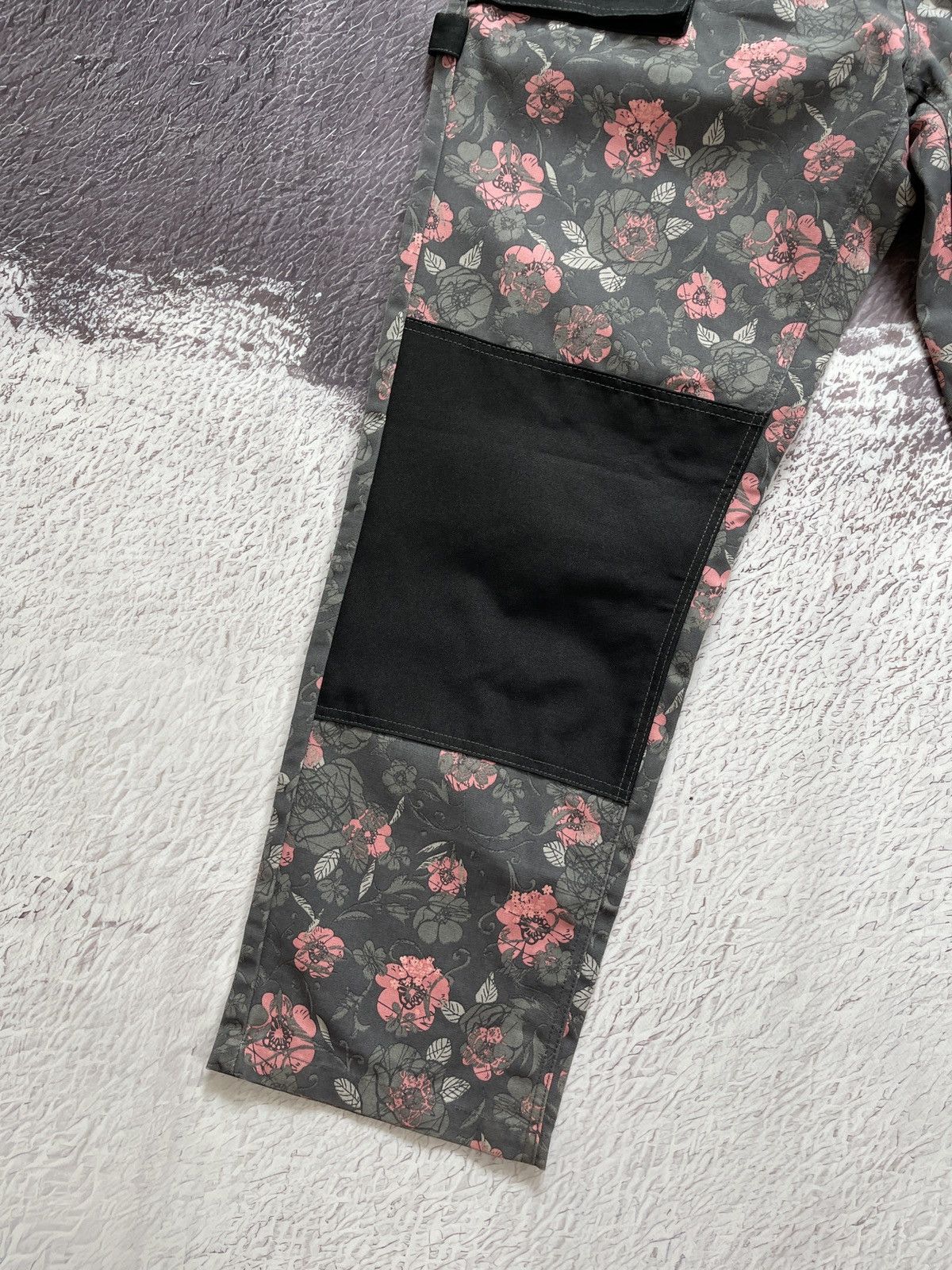 Japanese Brand Vintage Carpenter double knee workwear pants floral flower Size US 38 / EU 54 - 4 Thumbnail