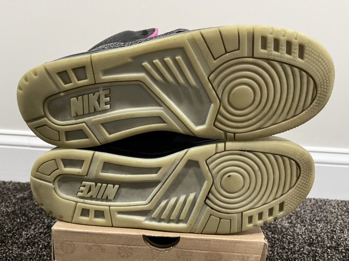 Kanye West × Nike Nike Air Yeezy 1 Blink 2009 Kanye West Sneaker Size US 10.5 / EU 43-44 - 9 Thumbnail