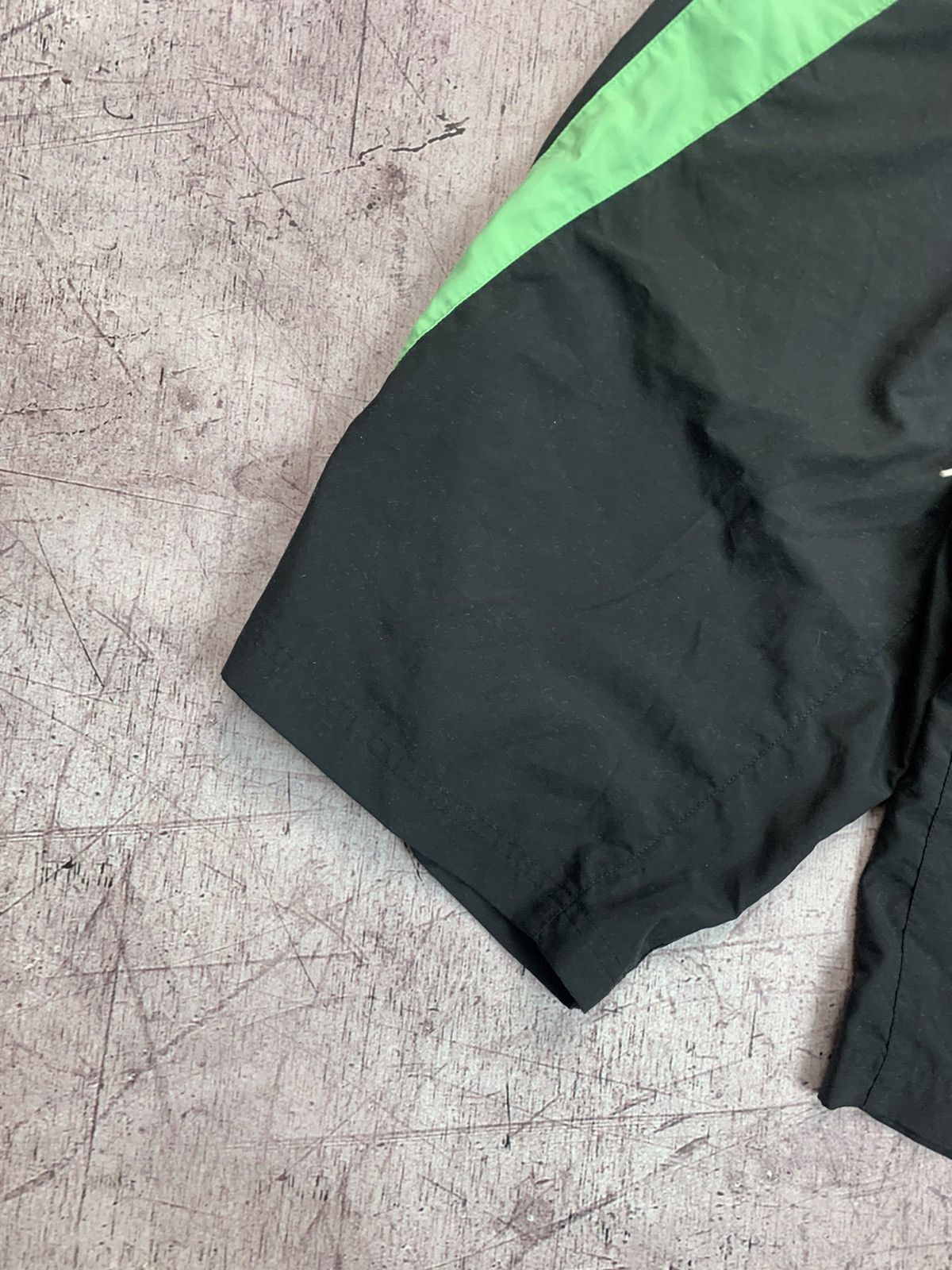 Nike × Vintage Vintage Nike Y2K Hype Shorts Size US 32 / EU 48 - 2 Thumbnail