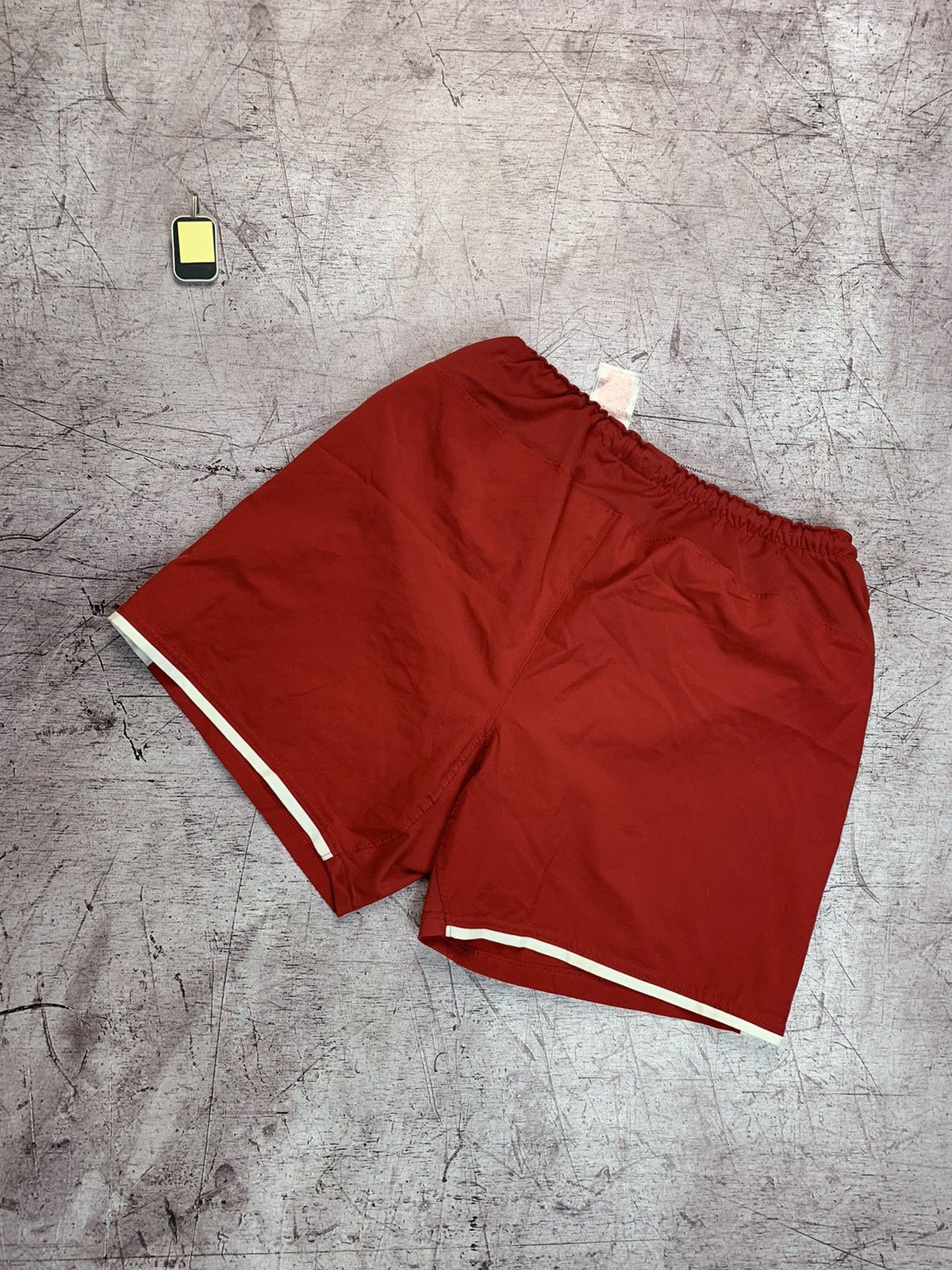 Nike Vintage Nike Y2K Shorts Size US 34 / EU 50 - 2 Thumbnail
