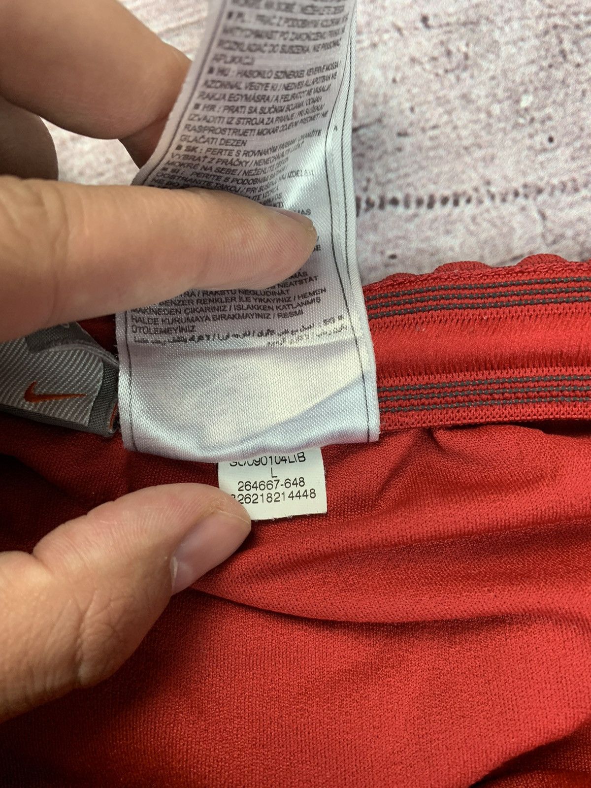 Nike Vintage Nike Y2K Shorts Size US 34 / EU 50 - 5 Thumbnail