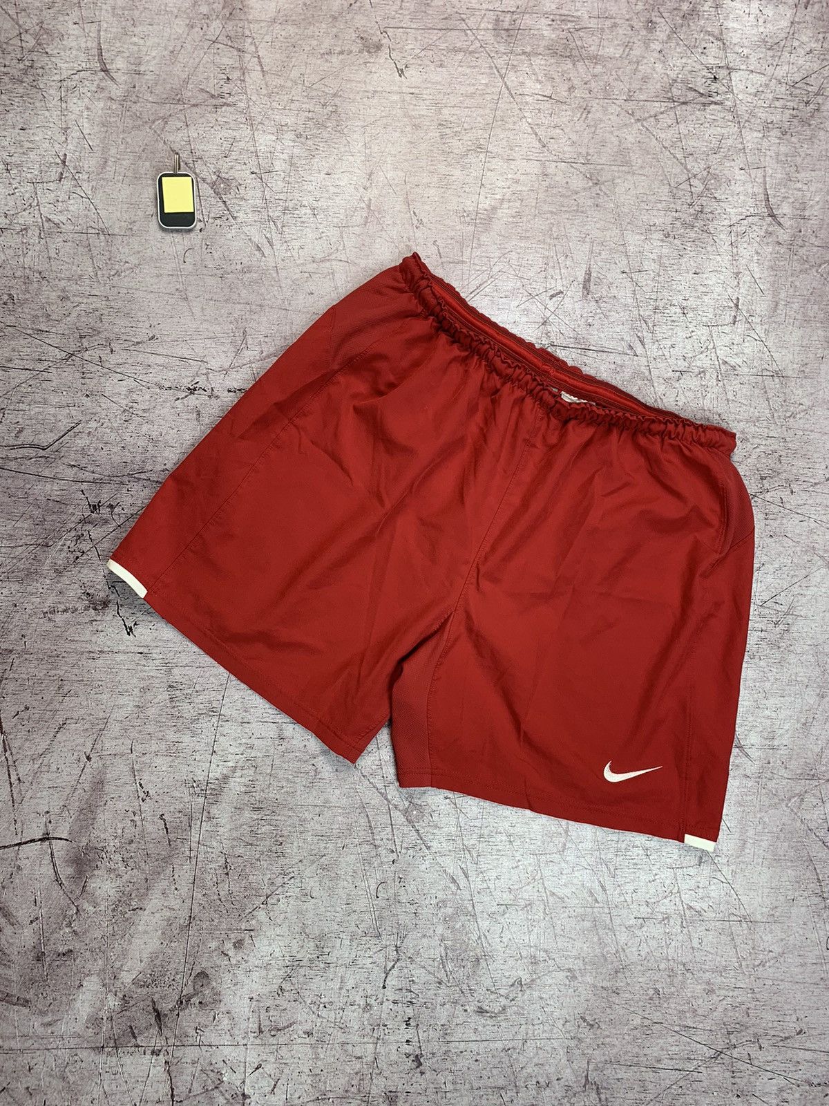 Nike Vintage Nike Y2K Shorts Size US 34 / EU 50 - 1 Thumbnail
