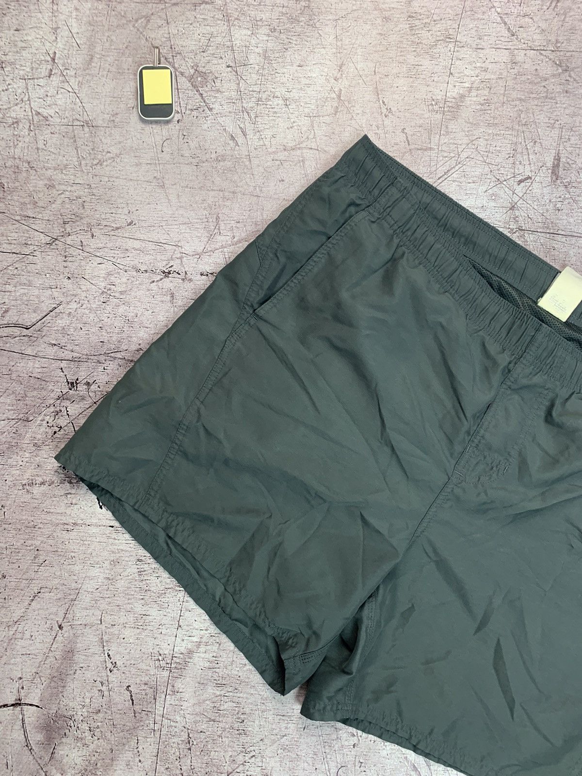 Nike × Vintage Nike Vintage Y2K Nylon Shorts Size US 36 / EU 52 - 5 Thumbnail