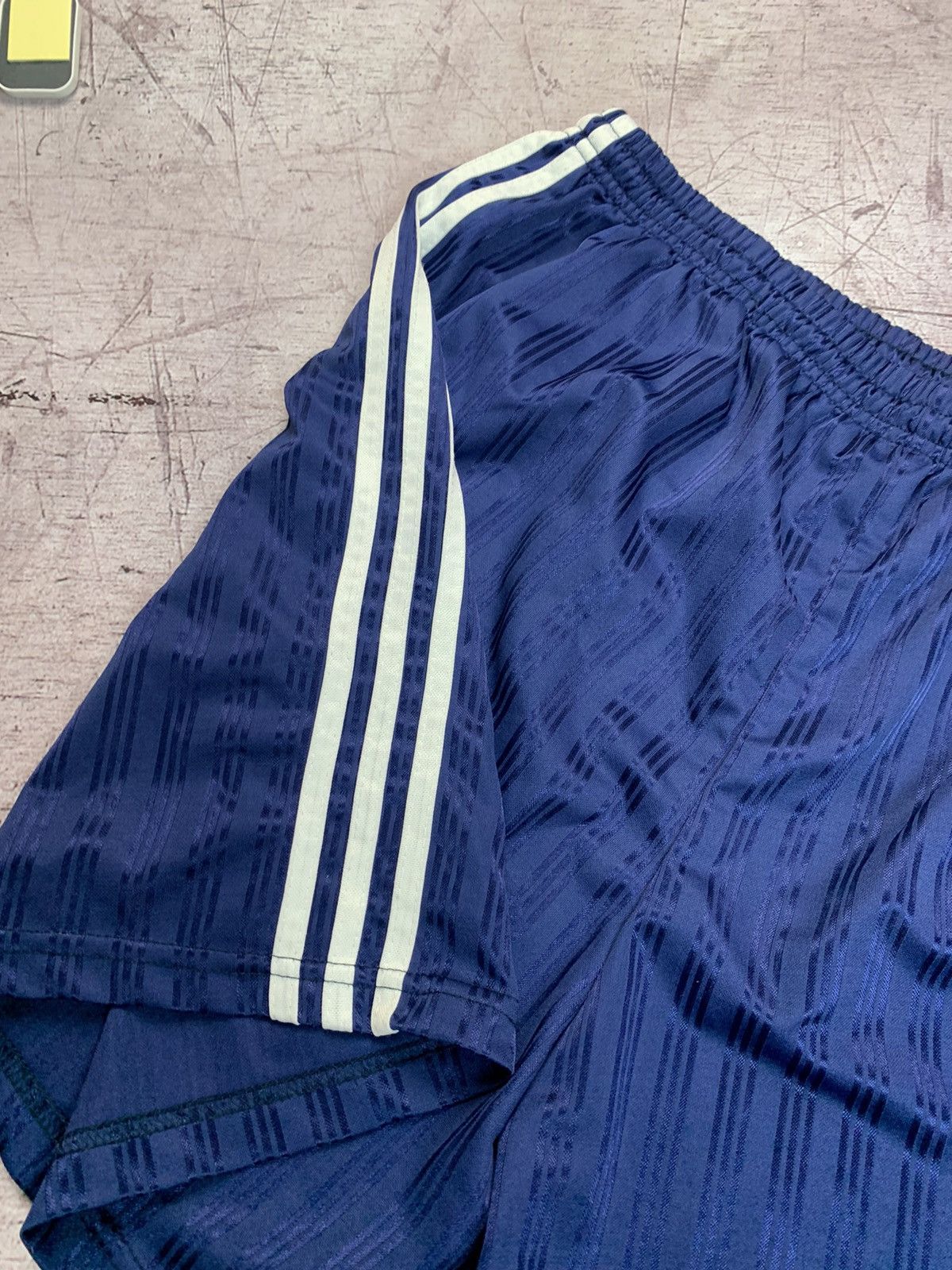 Adidas × Vintage Adidas Vintage Mens Shorts Size US 36 / EU 52 - 7 Thumbnail