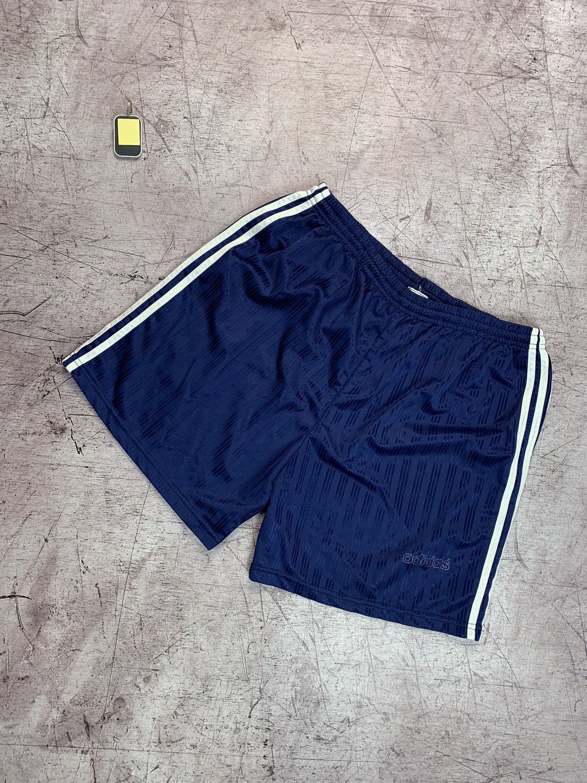 Adidas × Vintage Adidas Vintage Mens Shorts Size US 36 / EU 52 - 1 Thumbnail