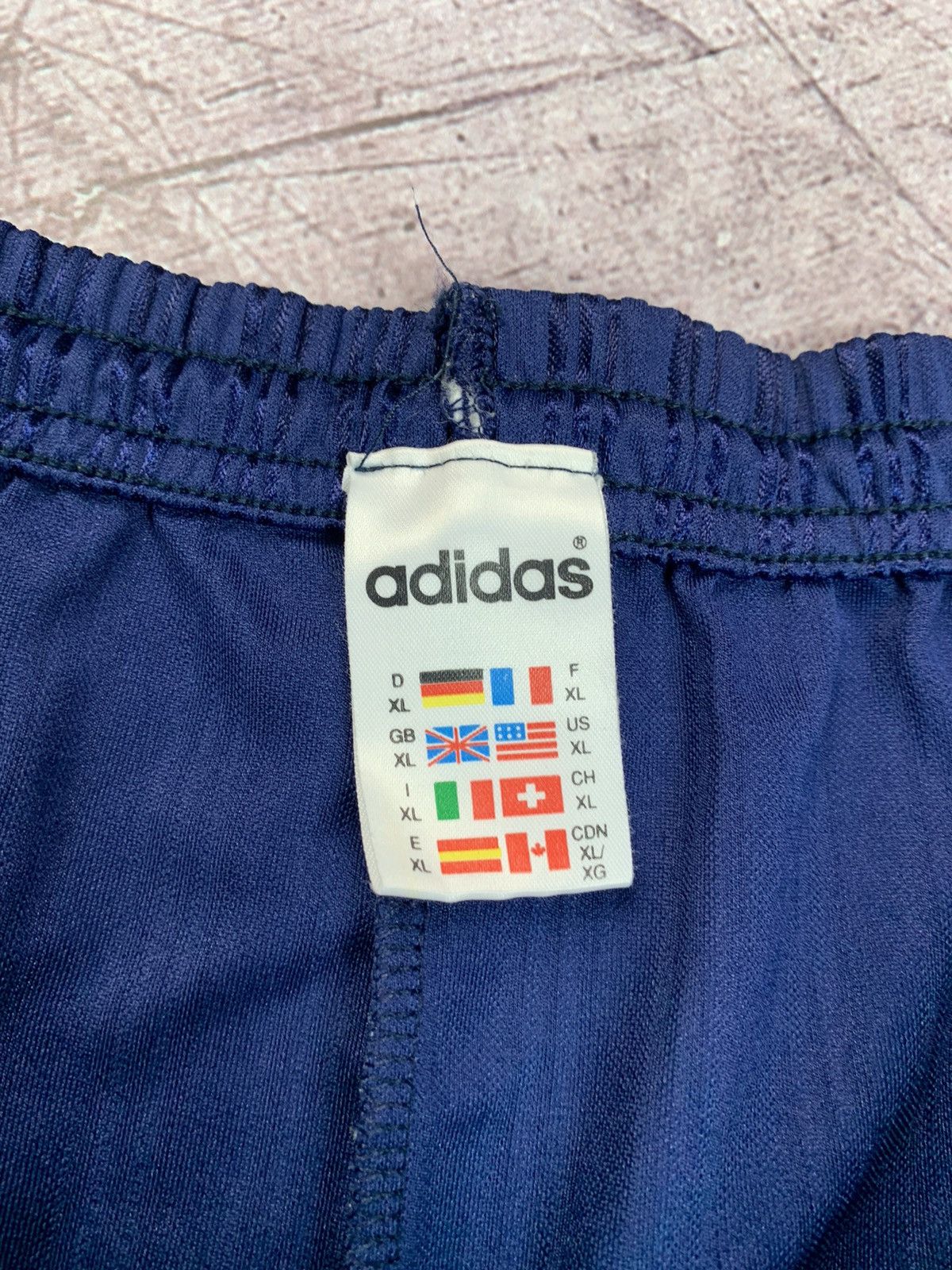 Adidas × Vintage Adidas Vintage Mens Shorts Size US 36 / EU 52 - 6 Thumbnail