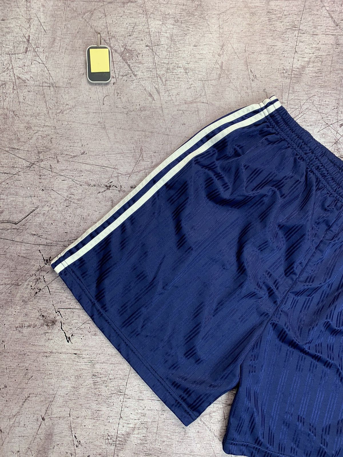 Adidas × Vintage Adidas Vintage Mens Shorts Size US 36 / EU 52 - 8 Thumbnail