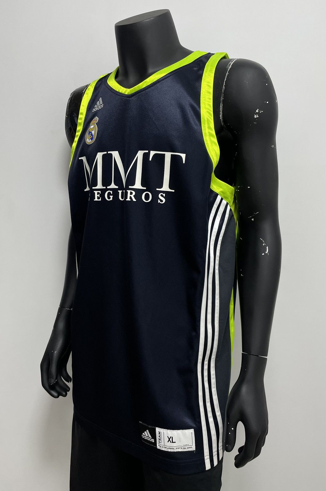 Adidas × NBA Adidas Real Madrid Basketball NBA Jersey Sleeveless Size US XL / EU 56 / 4 - 2 Thumbnail