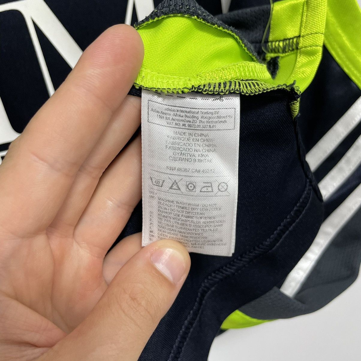 Adidas × NBA Adidas Real Madrid Basketball NBA Jersey Sleeveless Size US XL / EU 56 / 4 - 11 Thumbnail