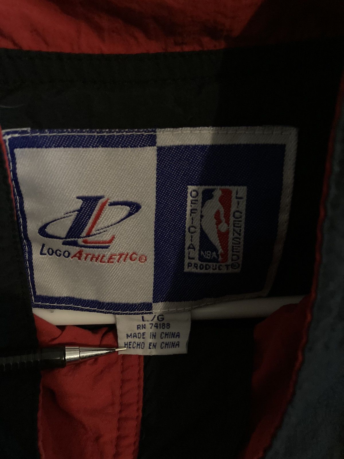 NBA Vintage Chicago Bulls Logo Athletic Windbreaker Jacket Size US L / EU 52-54 / 3 - 3 Thumbnail