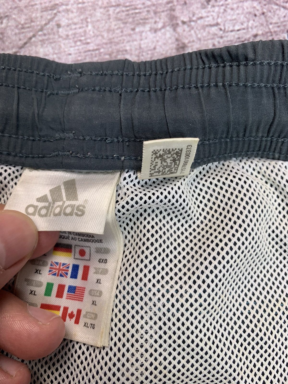 Adidas × Vintage Vintage Adidas Nylon Shorts Size US 36 / EU 52 - 8 Thumbnail