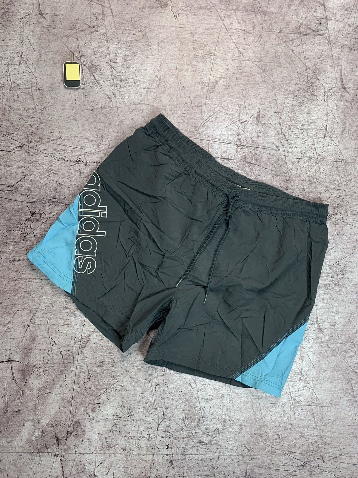Adidas × Vintage Vintage Adidas Nylon Shorts Size US 36 / EU 52 - 1 Thumbnail