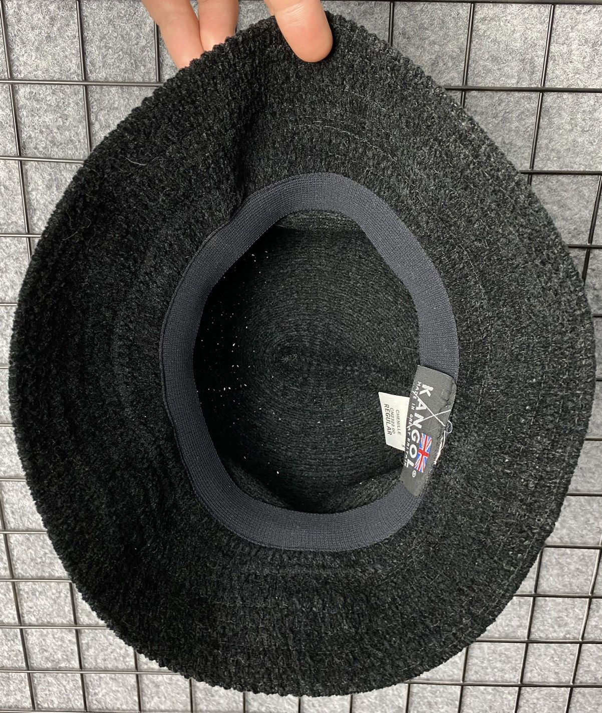 Vintage Kangol Vintage Chenille Regular Bucket Hat Size OS Size ONE SIZE - 6 Thumbnail