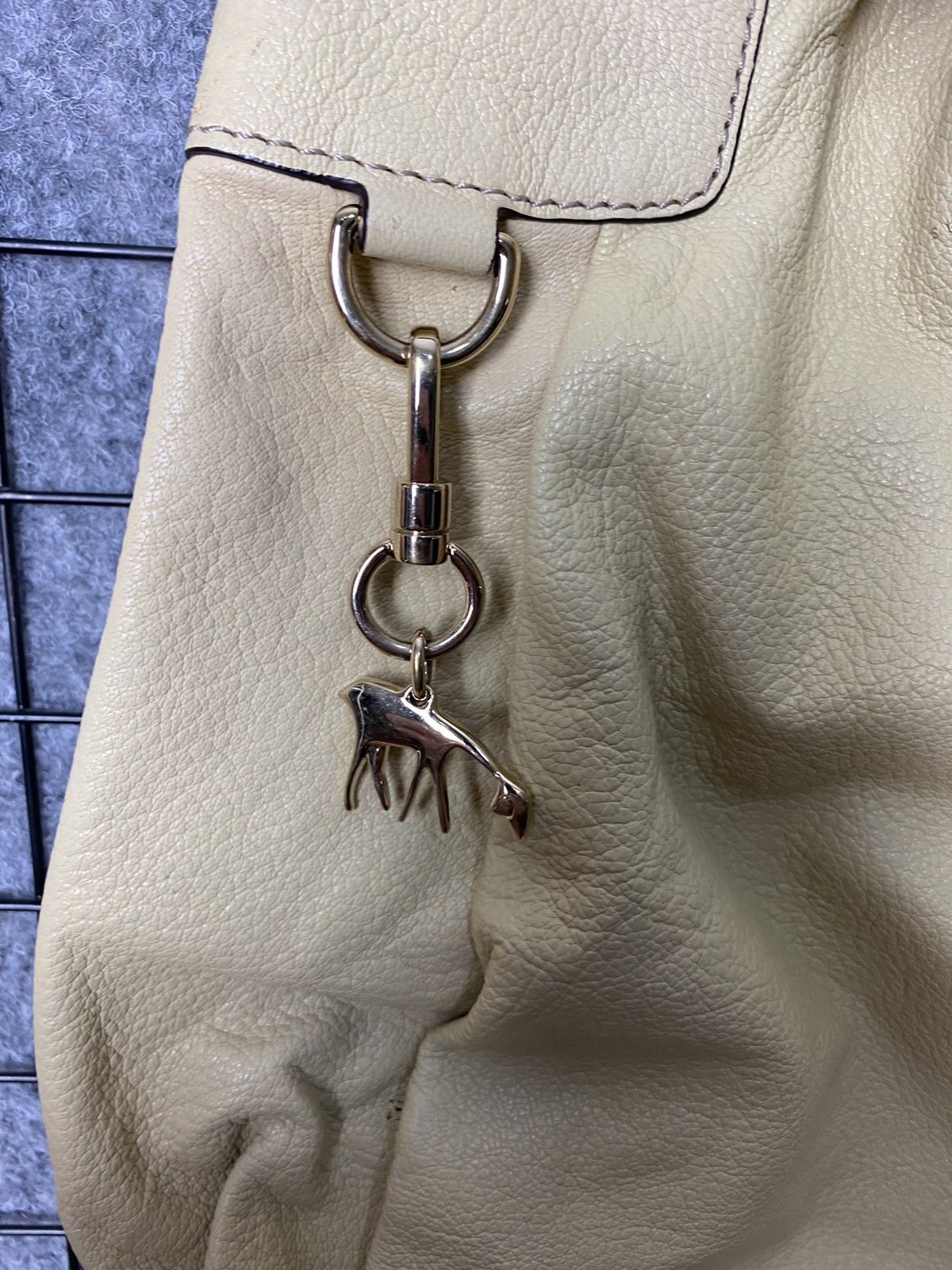 Bally Bally Vintage Genuine Leather Hobo Bag Size OS Size ONE SIZE - 3 Thumbnail
