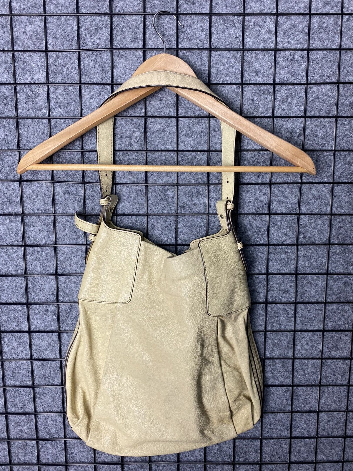 Bally Bally Vintage Genuine Leather Hobo Bag Size OS Size ONE SIZE - 5 Thumbnail