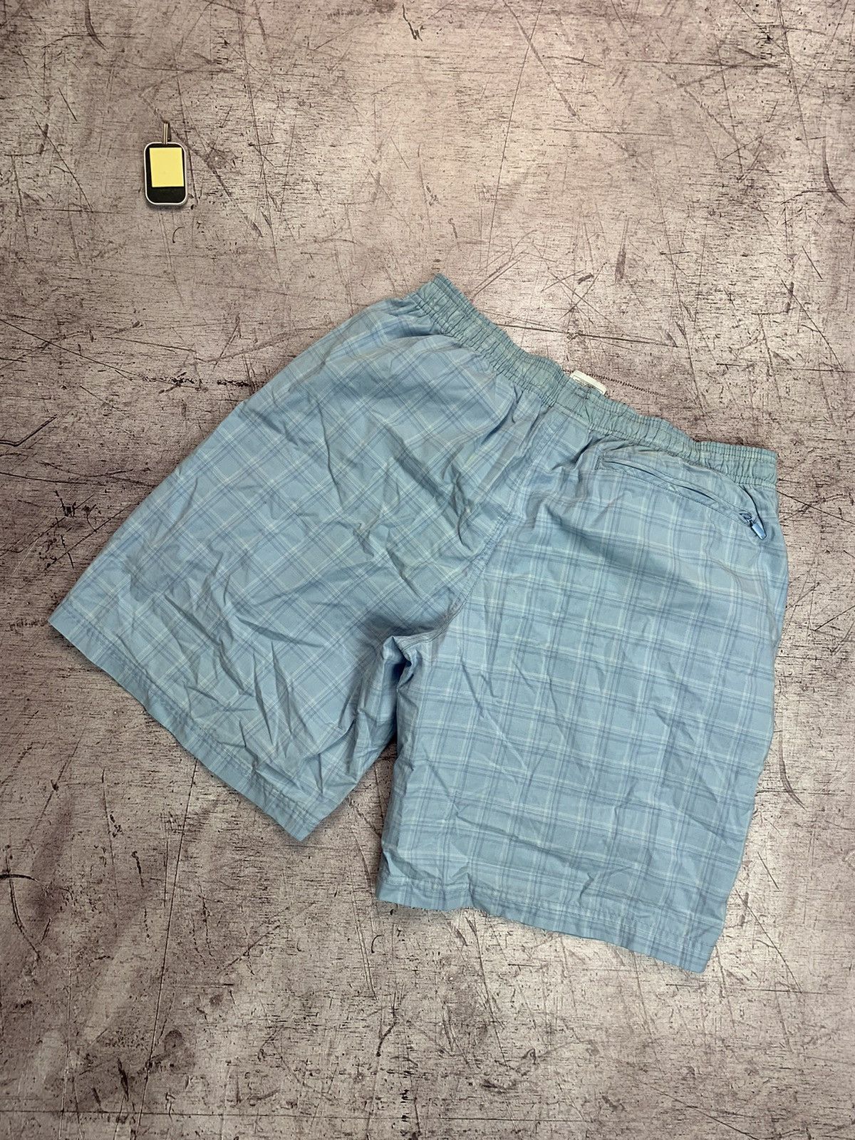 Adidas Adidas Vintage Mens Plaid Shorts Size US 32 / EU 48 - 2 Thumbnail