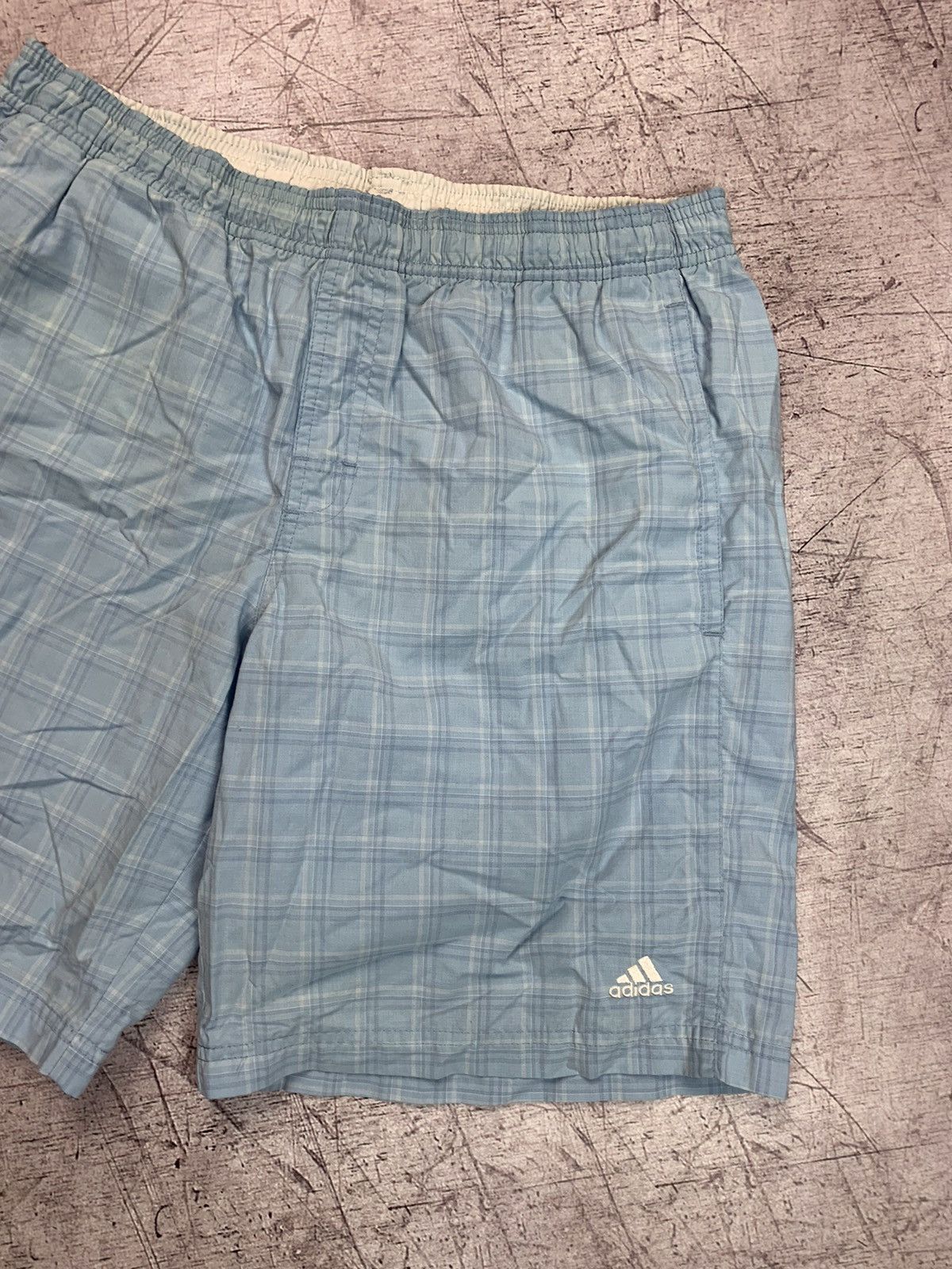 Adidas Adidas Vintage Mens Plaid Shorts Size US 32 / EU 48 - 3 Thumbnail
