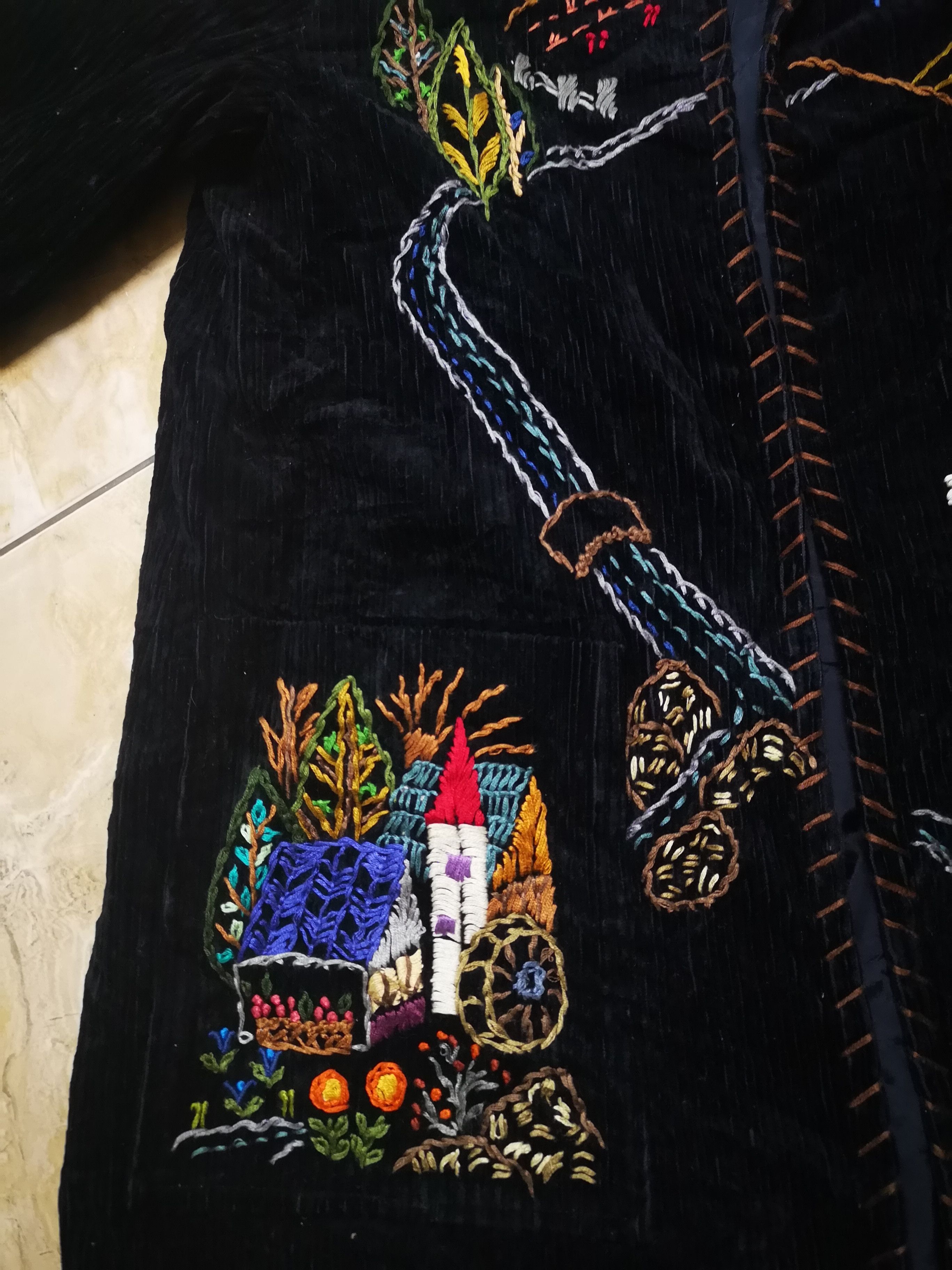 Japanese Brand Japanese Cardigan design Hand made embroidery Size US S / EU 44-46 / 1 - 4 Thumbnail