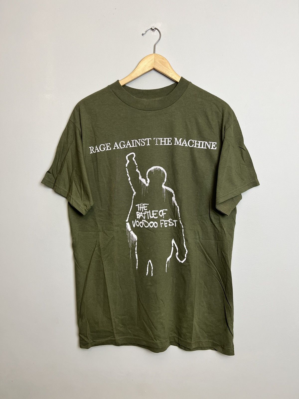 Band Tees 00s Rage Against the Machine The battle Nu Metal Band Tee Size US M / EU 48-50 / 2 - 1 Thumbnail