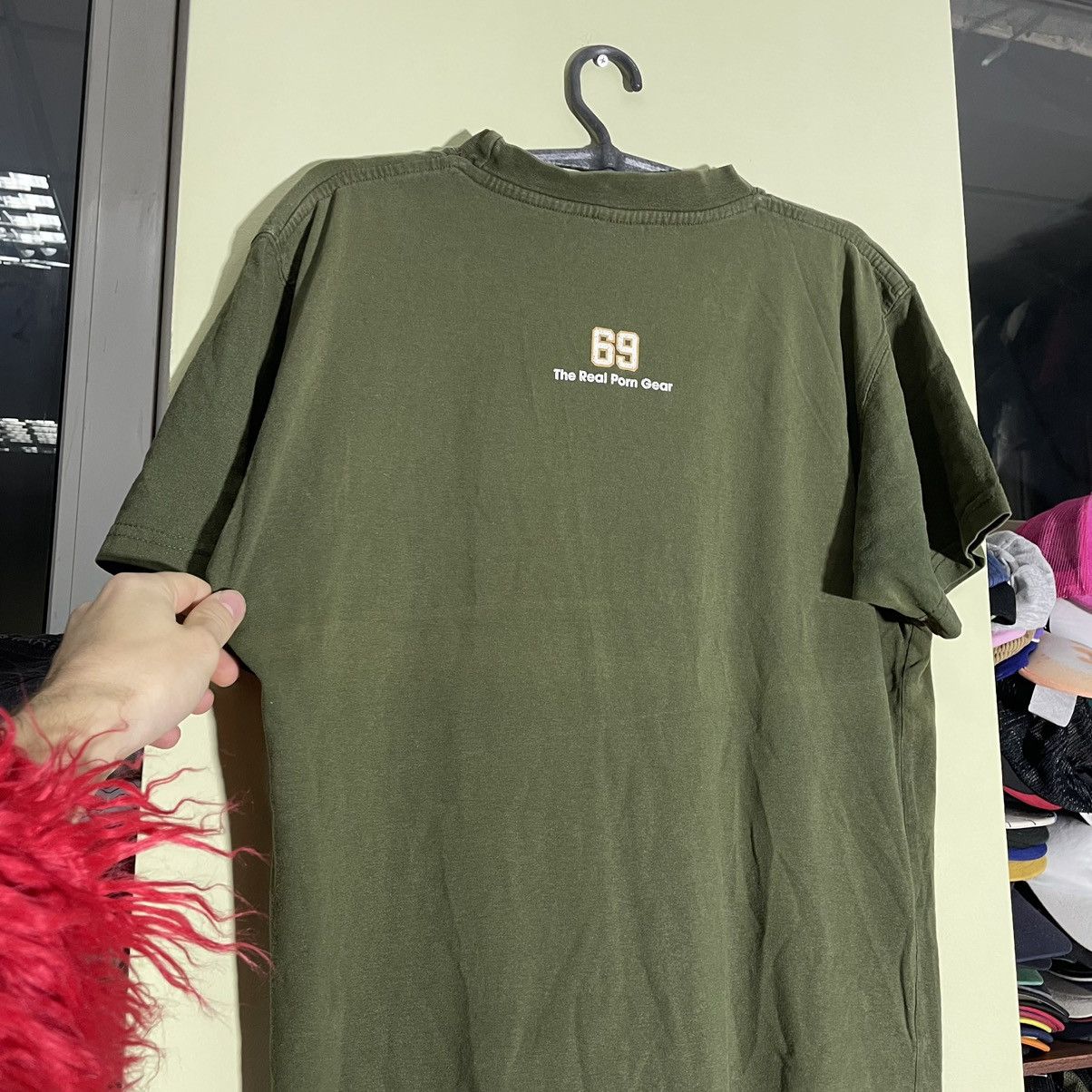 Beauty Beast Vintage 90s Tee Suck Swallow Porno 69 Sexy Humor L Size US L / EU 52-54 / 3 - 6 Thumbnail