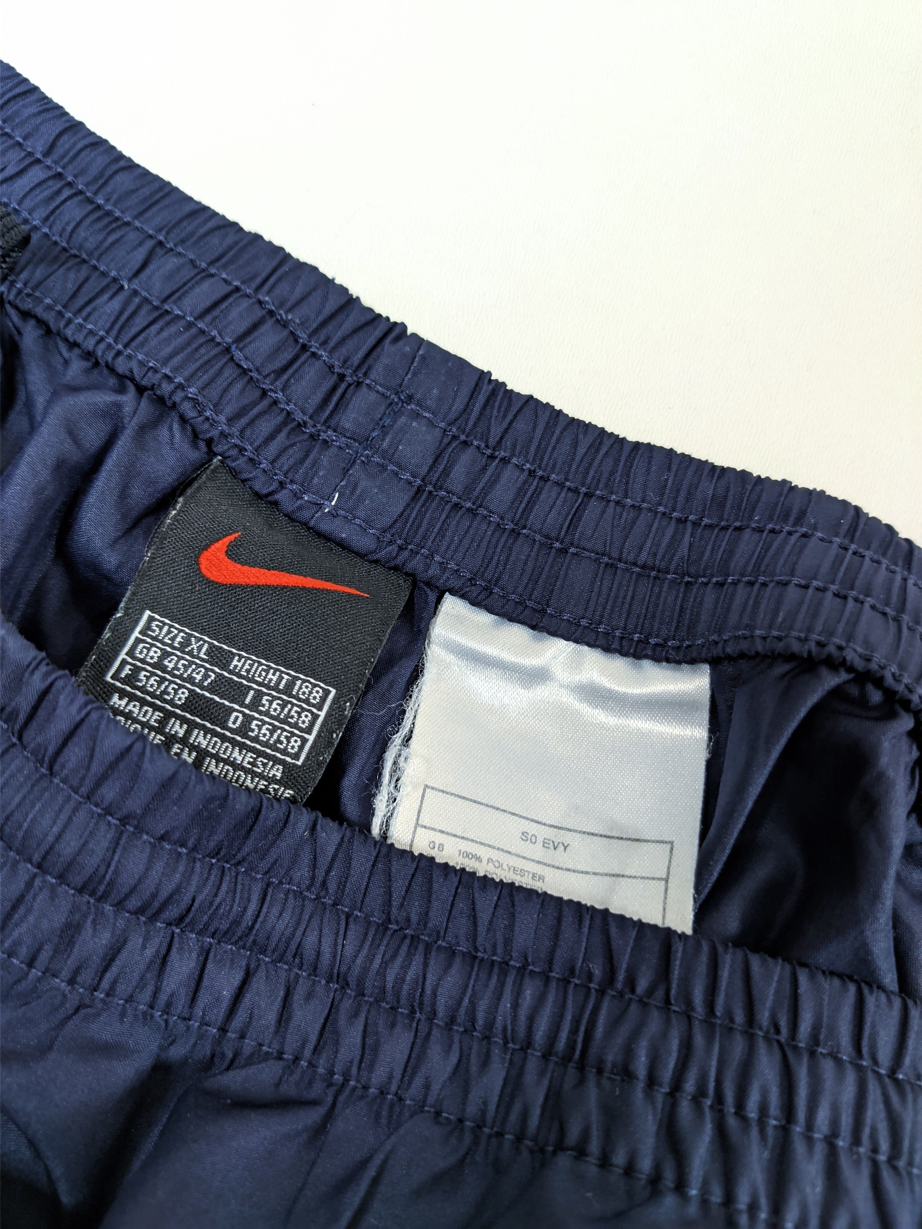 Nike Nike vintage jogger pants nylon swoosh 90s Size US 34 / EU 50 - 3 Thumbnail