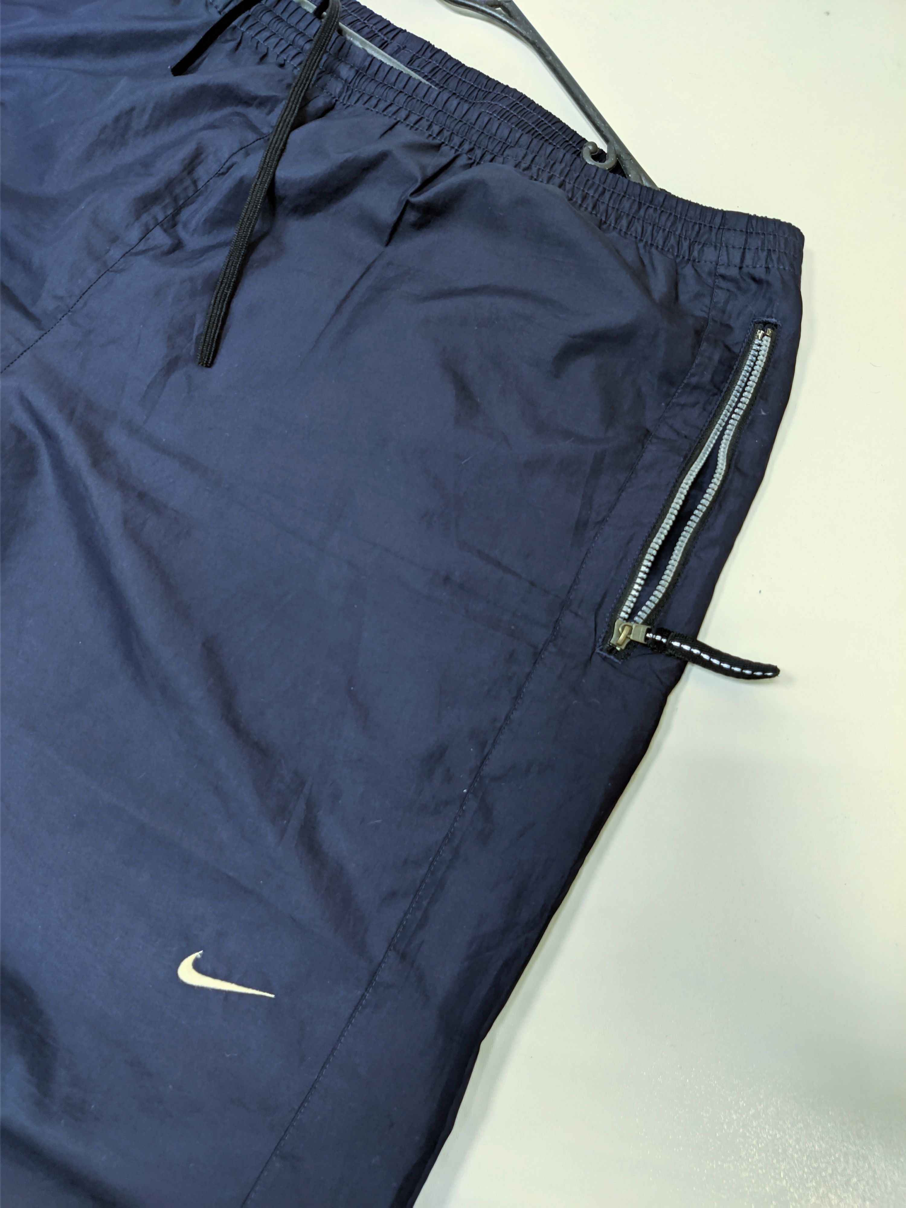 Nike Nike vintage jogger pants nylon swoosh 90s Size US 34 / EU 50 - 5 Thumbnail