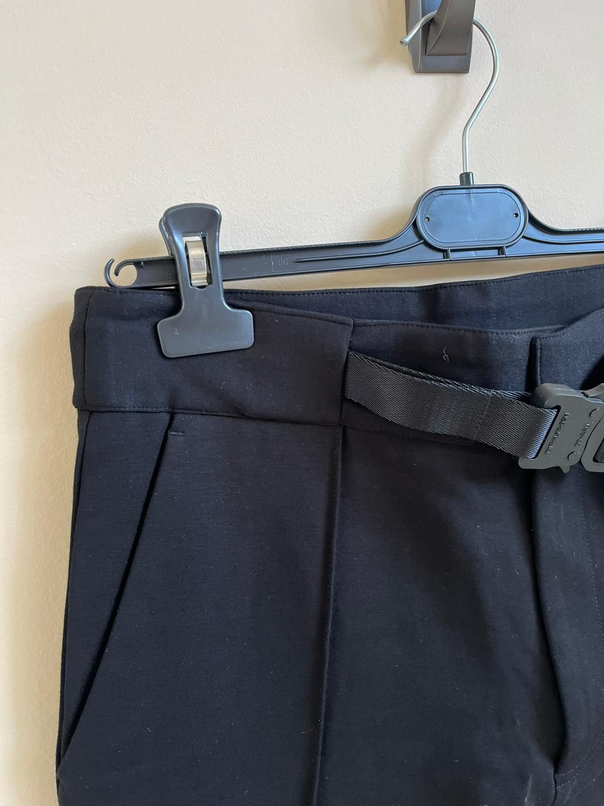 Alyx SS20 Classic Buckle Trousers in Black Size US 30 / EU 46 - 4 Thumbnail