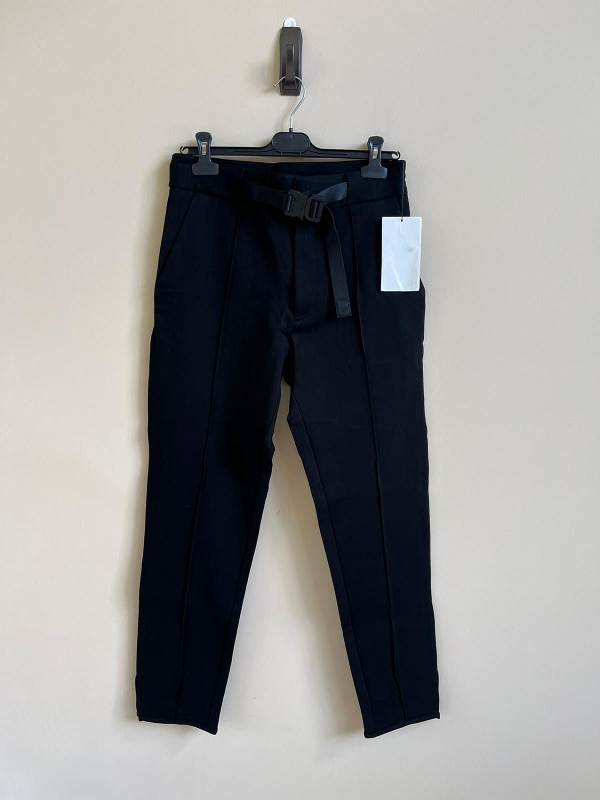 Alyx SS20 Classic Buckle Trousers in Black Size US 30 / EU 46 - 6 Thumbnail