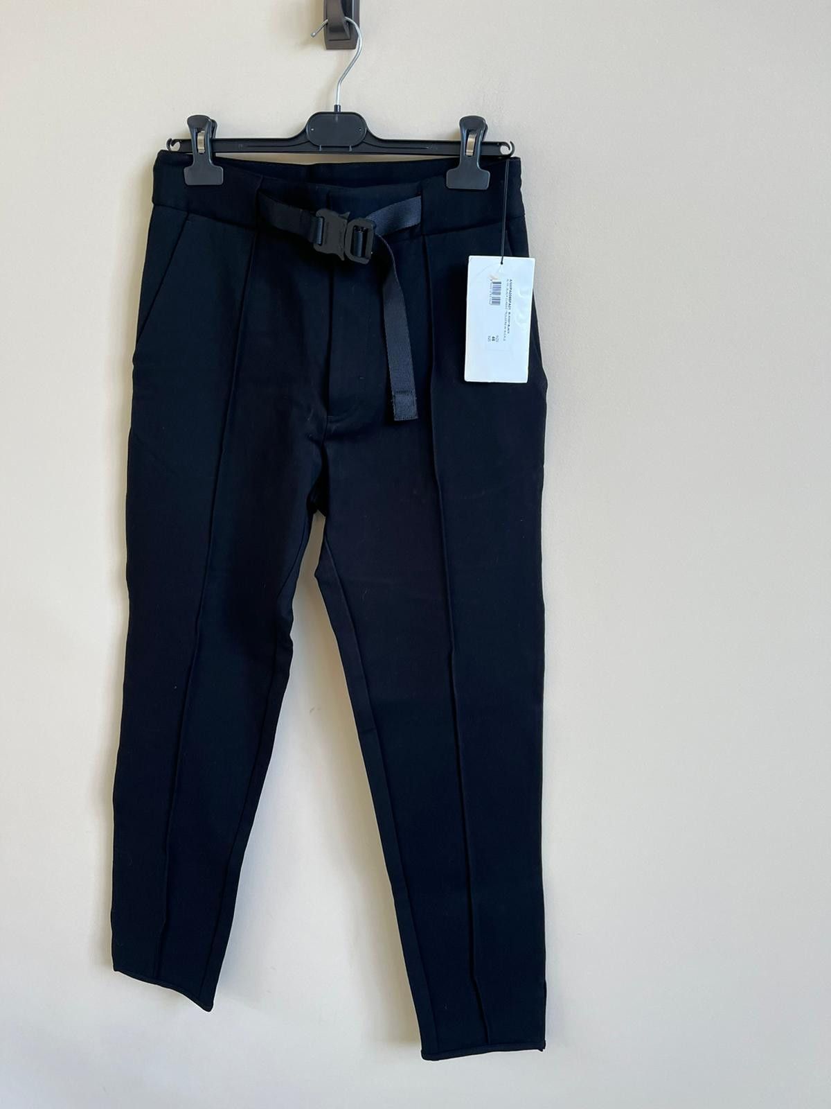 Alyx SS20 Classic Buckle Trousers in Black Size US 30 / EU 46 - 9 Thumbnail