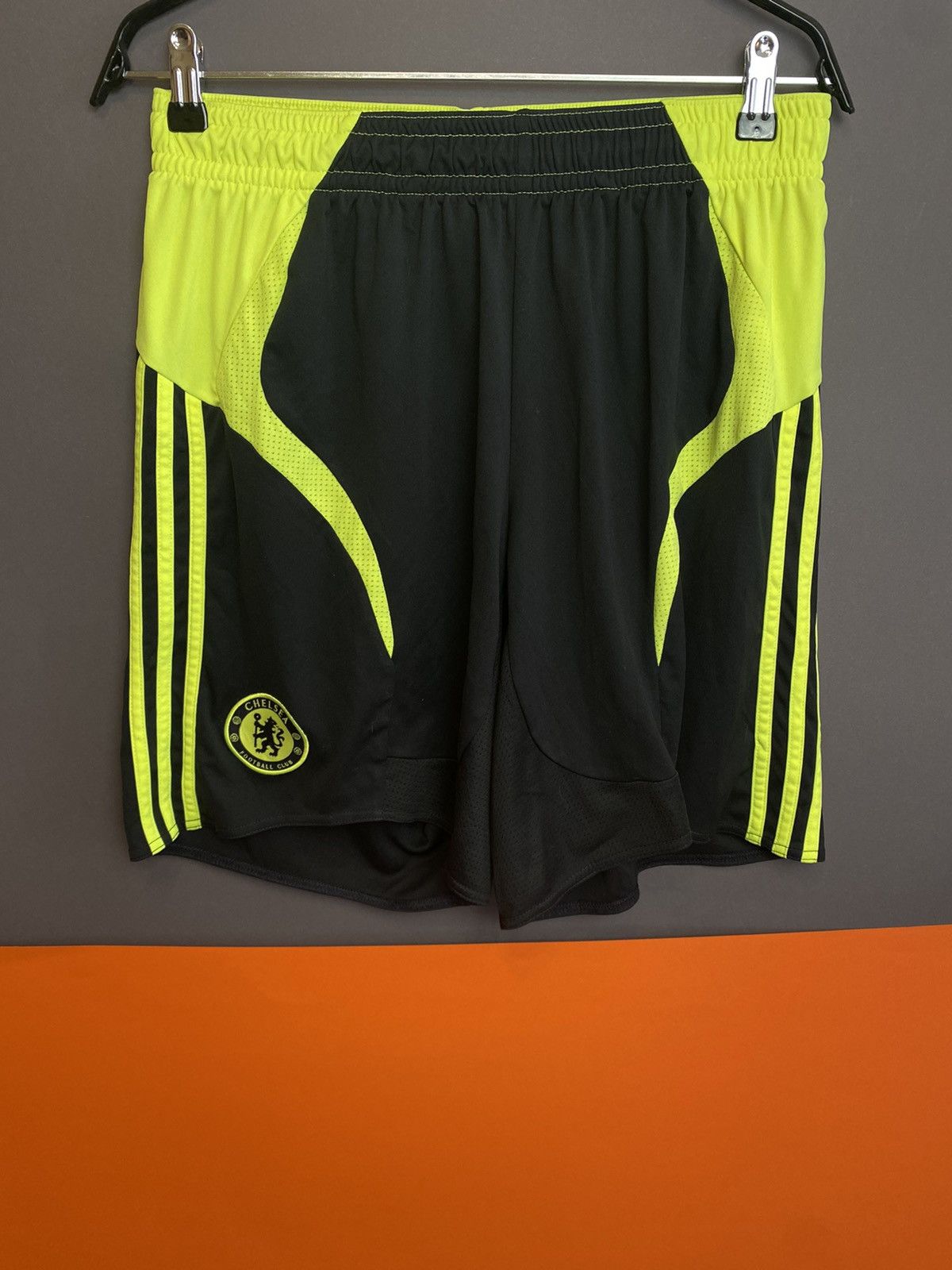 Vintage Chelsea Football Soccer shorts vintage adidas Size US 34 / EU 50 - 1 Thumbnail