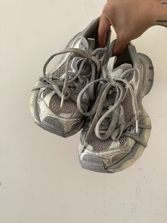 Balenciaga sale dirty sneakers