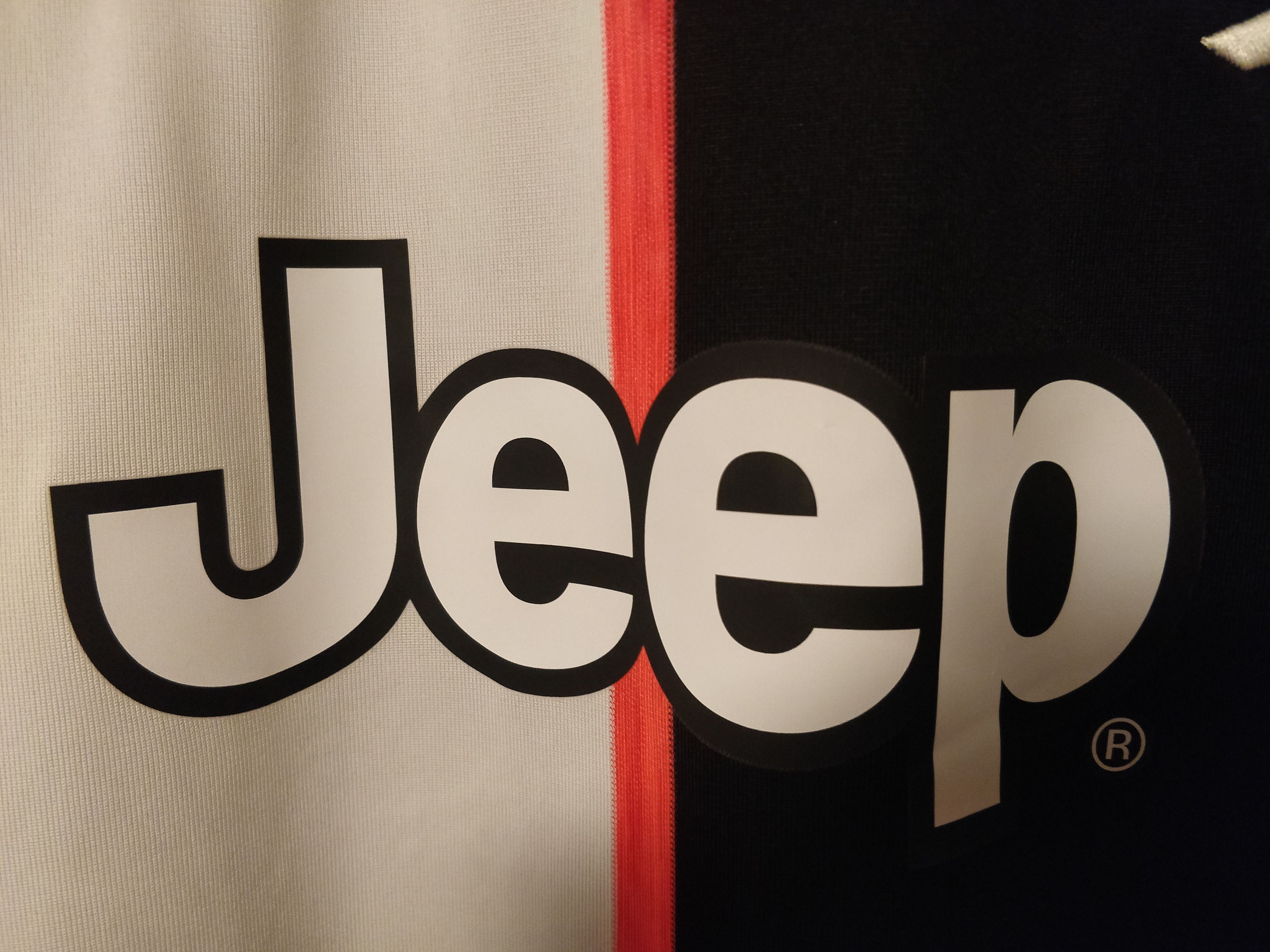 Adidas Juventus BNWT 2019 Home Jersey Adidas Size US L / EU 52-54 / 3 - 6 Thumbnail