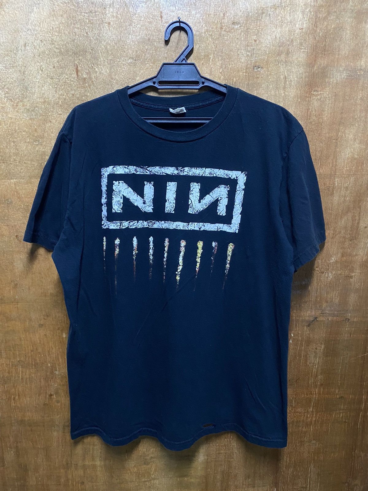 Band Tees Vintage y2k Nine Inch Nails Grunge Band T Size US XL / EU 56 / 4 - 1 Thumbnail
