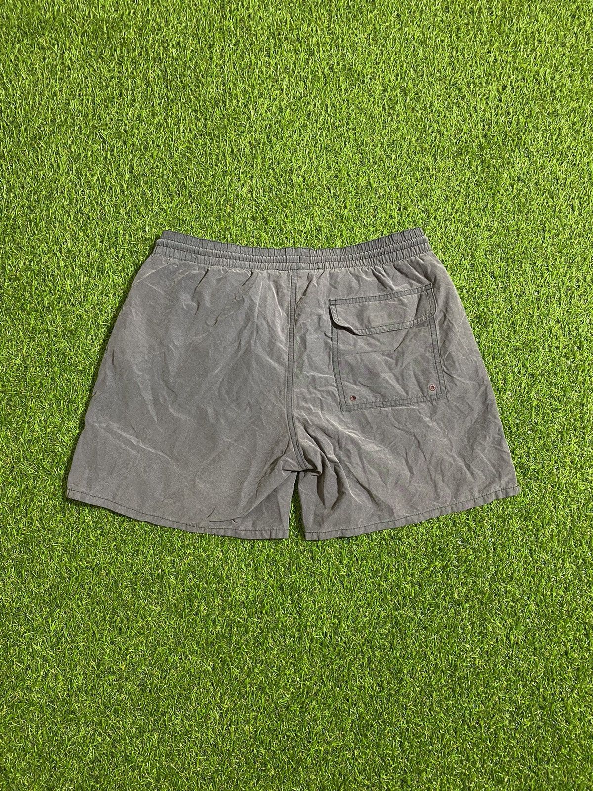 Lyle & Scott Vintage Lyle&Scott nylon shorts casual faded size M Size US 32 / EU 48 - 3 Thumbnail