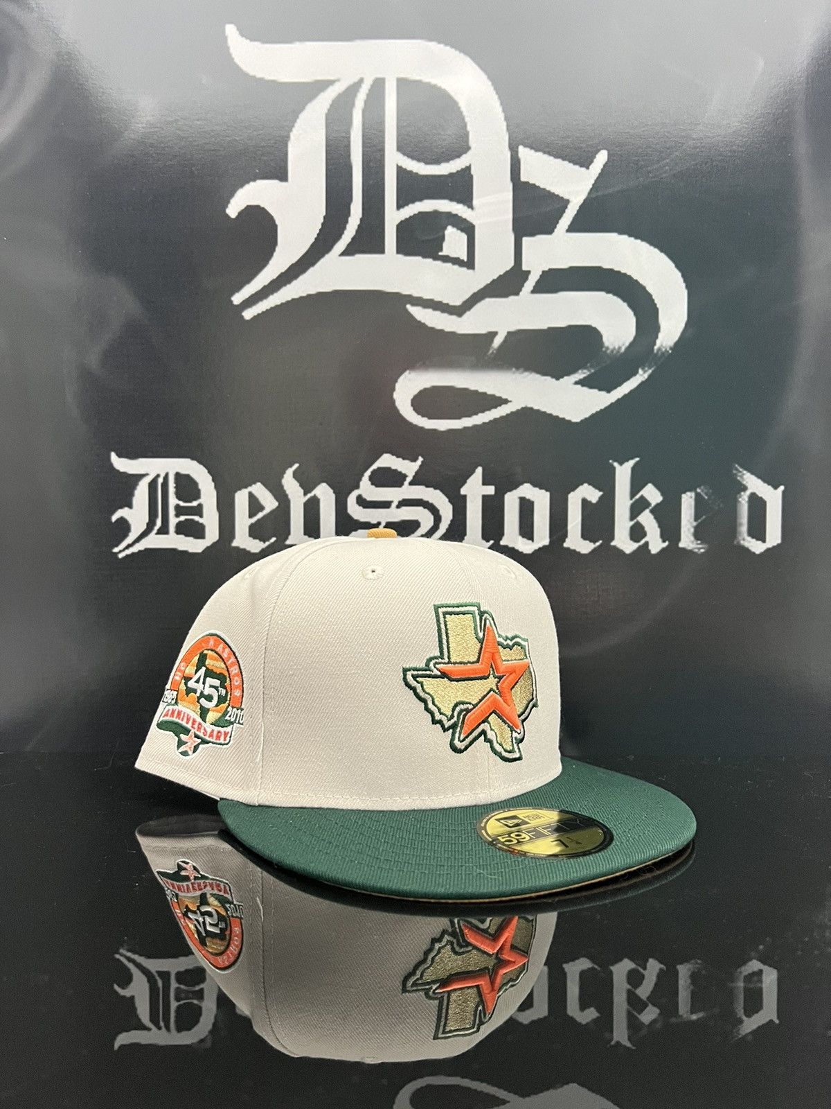 MLB × New Era 7 1/4 - Houston Astros 45th Panama Exclusive Fitted Hat Size ONE SIZE - 2 Thumbnail