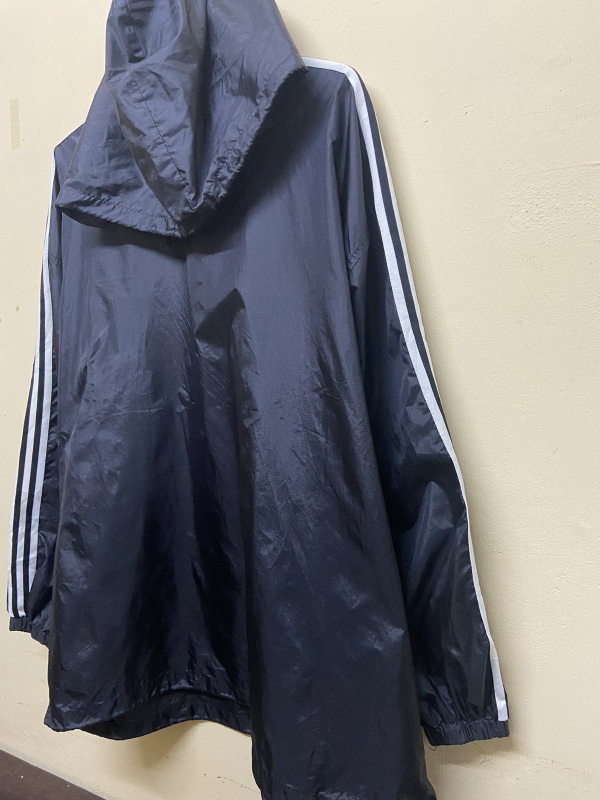Adidas Vintage Adidas BigLogo Windbreaker Size US L / EU 52-54 / 3 - 3 Thumbnail